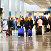 Make Your Week: Strangers' kindness meant the world to 2 airline passengers