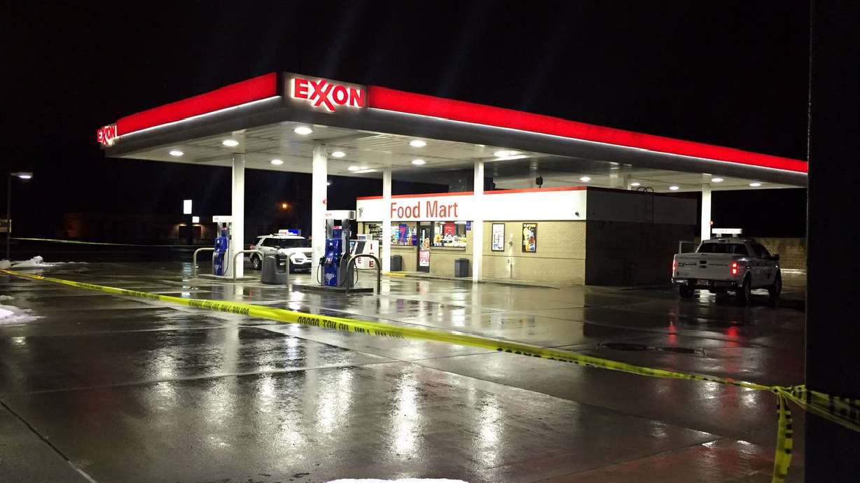 Judge unseals charges against teen accused of shooting clerk