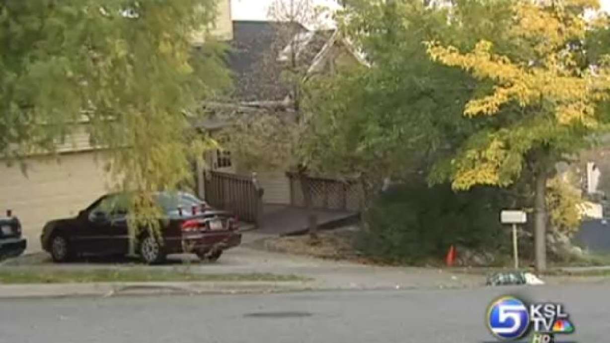 Four Stabbed at Halloween Party