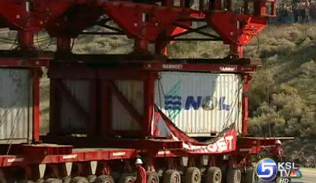 UDOT Moves New Bridge into Place