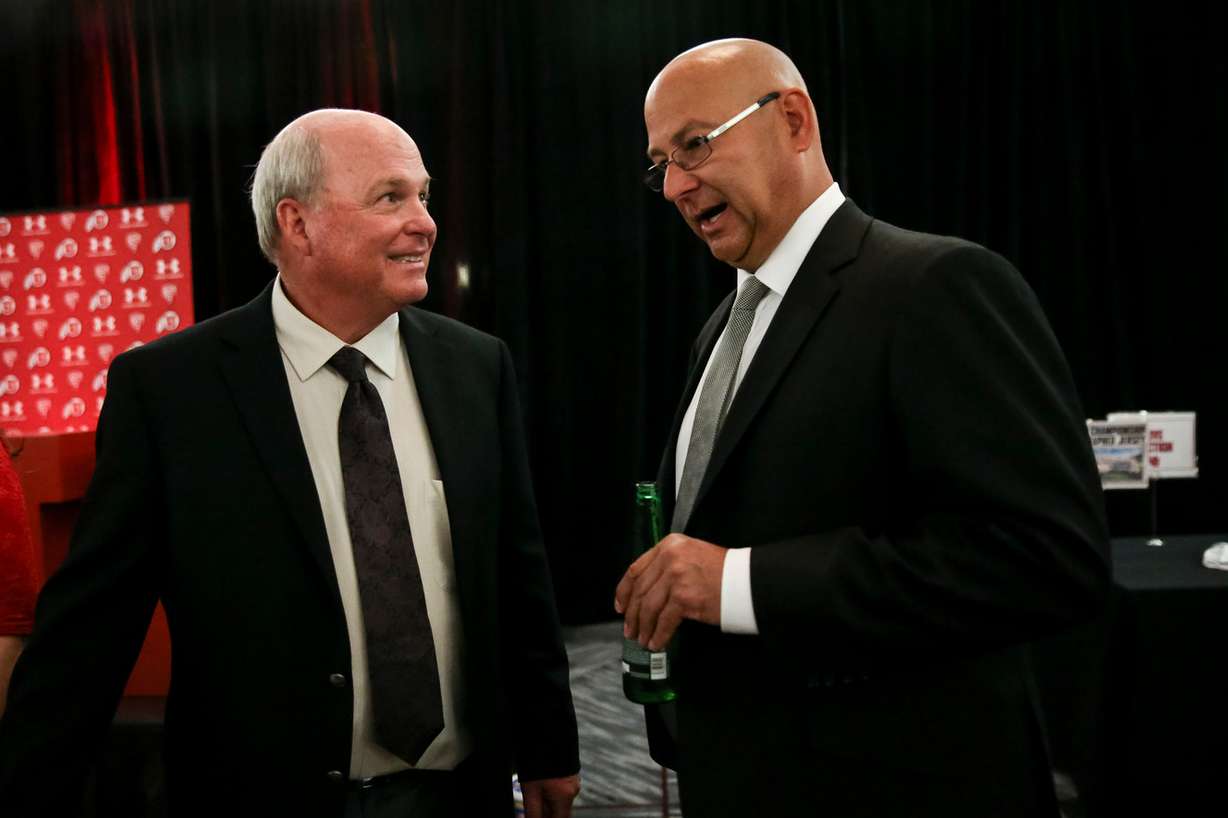 Utah baseball coach Bill Kinneberg, left, chats with Cleveland Indians Manager Terry Francona at a fundraiser event for University of Utah baseball at the Sheraton in Salt Lake City on Tuesday, Feb. 07, 2017. (Photo: Spenser Heaps, Deseret News)