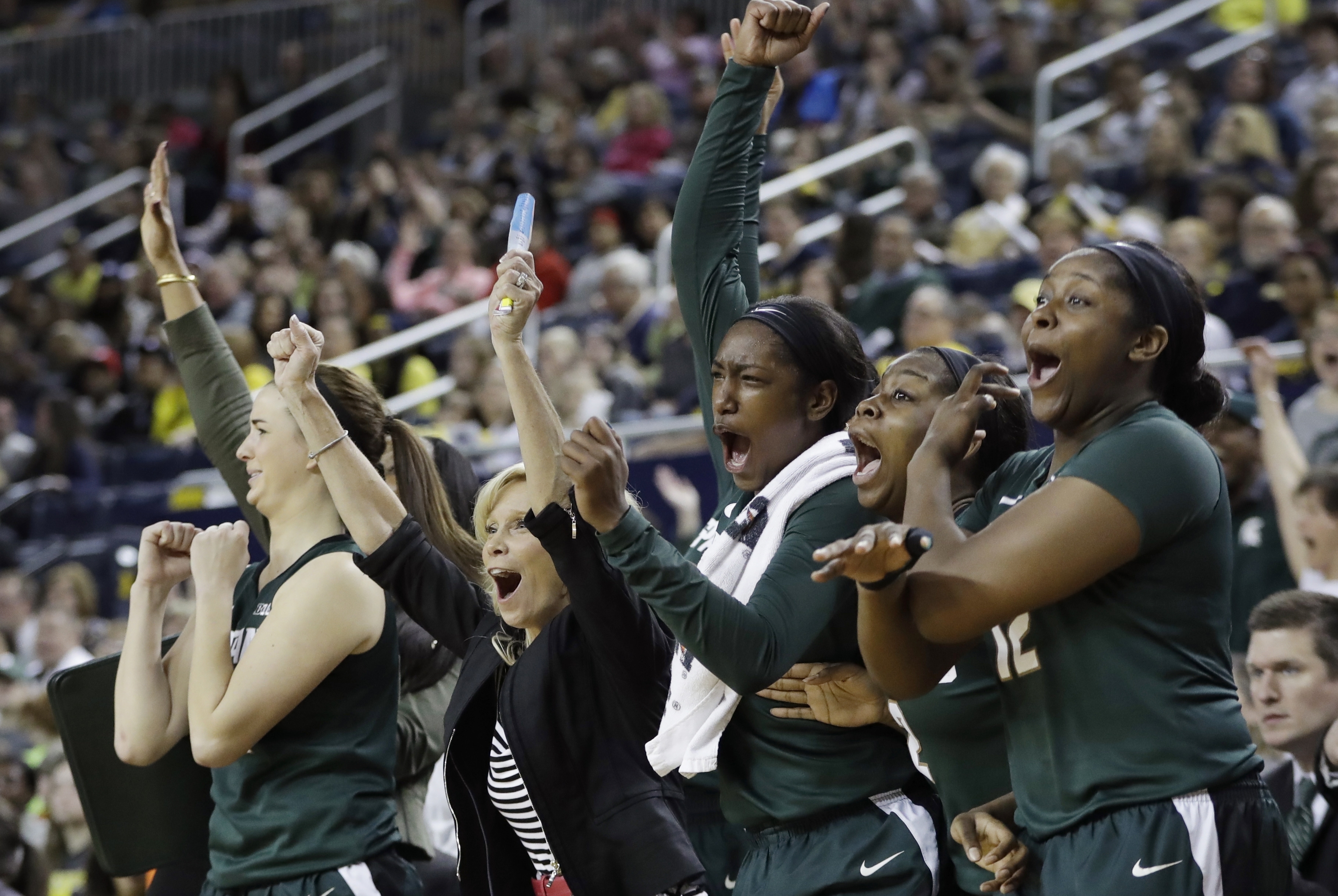 Michigan State beats No. 20 Michigan before record crowd