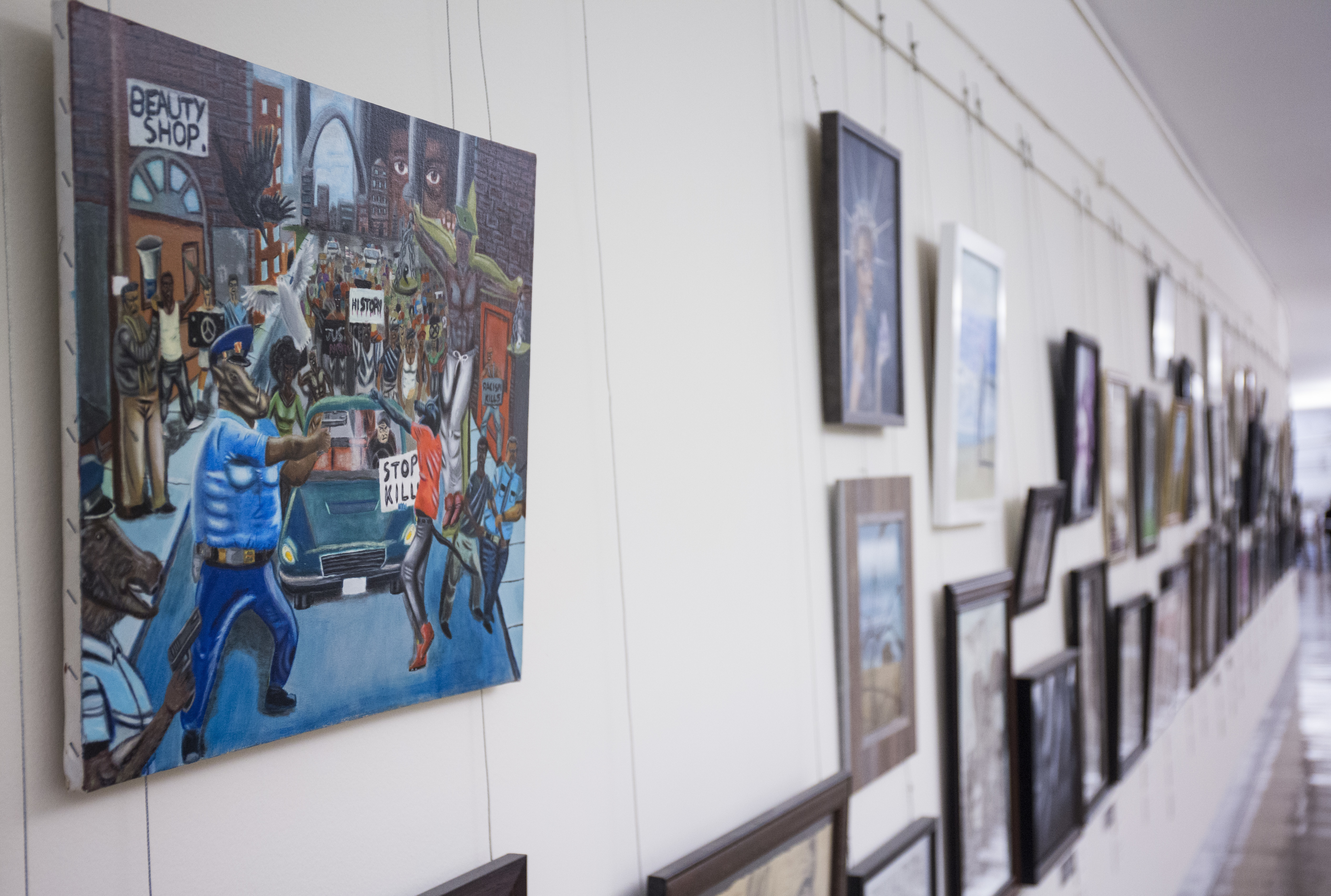 Congressman intends to sue over removal of painting