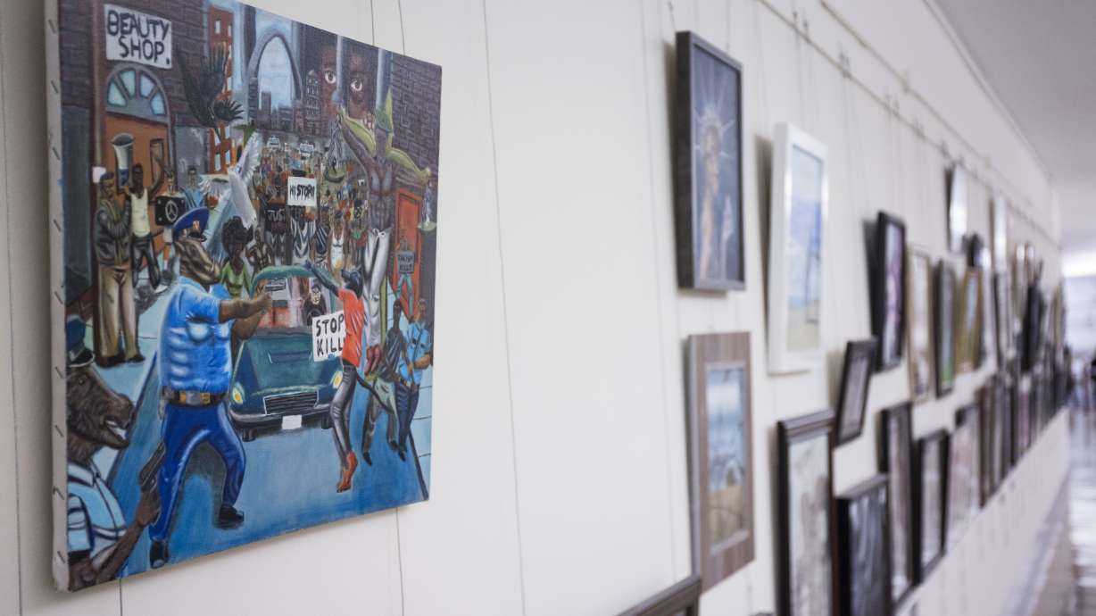 Congressman intends to sue over removal of painting