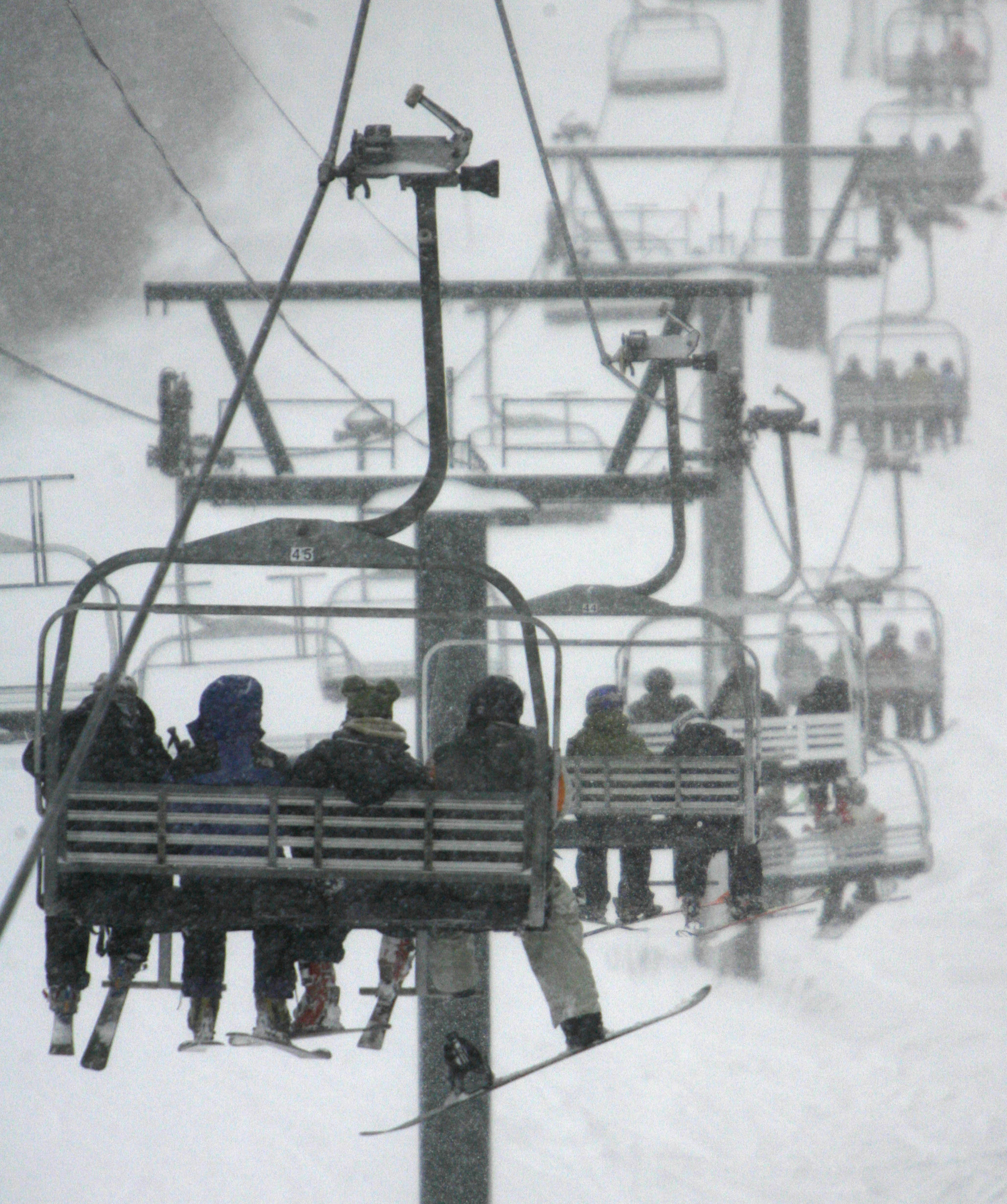 Vail Resorts to buy Vermont's Stowe Mountain ski resort