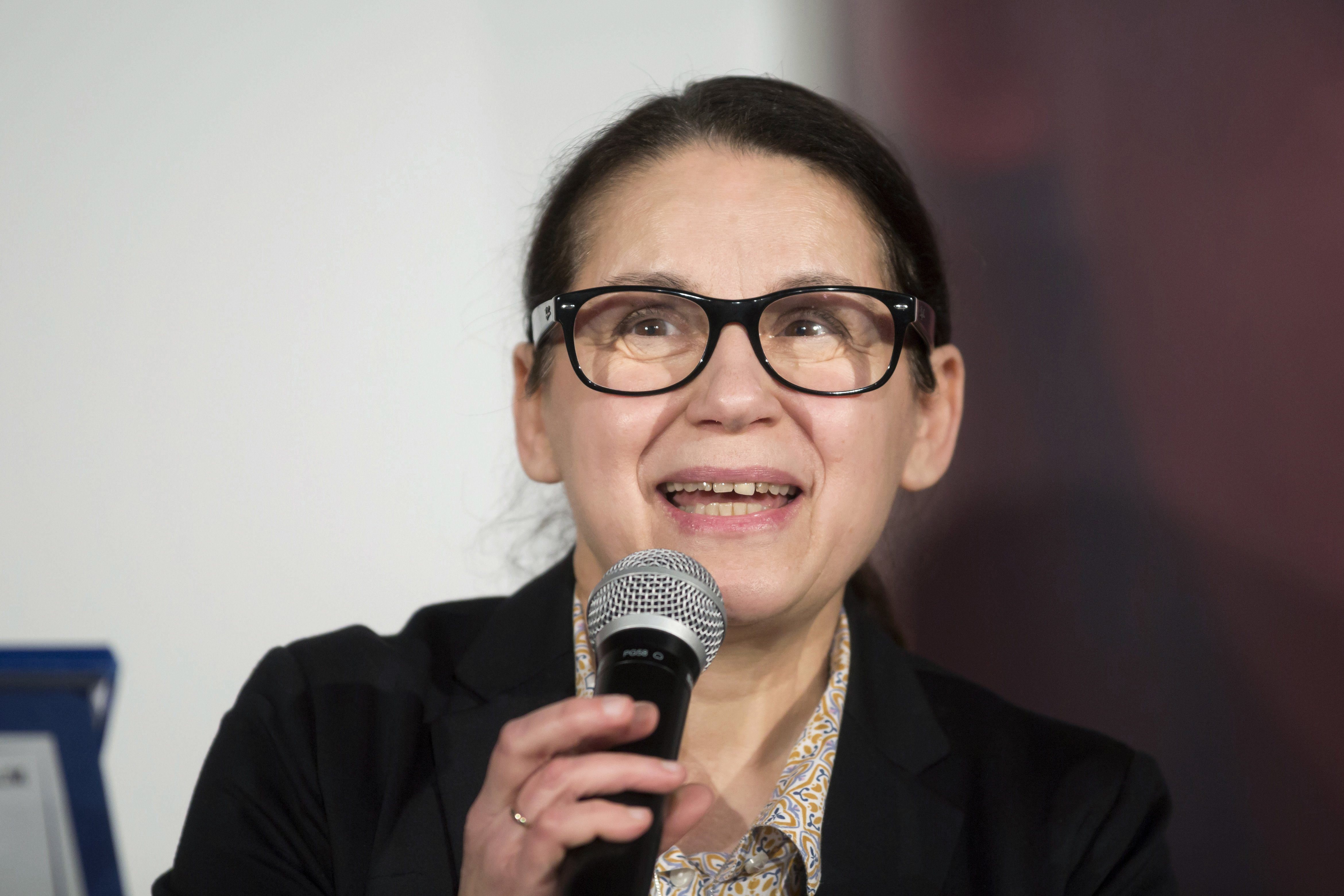 Hungary's Berlin film fest winner Enyedi to adapt novel