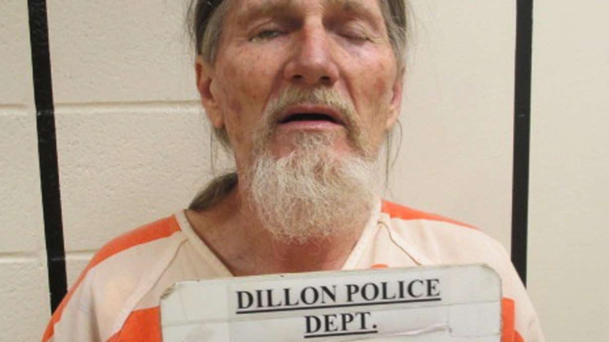 Off-duty officer from Utah foils armed pharmacy robbery in Montana