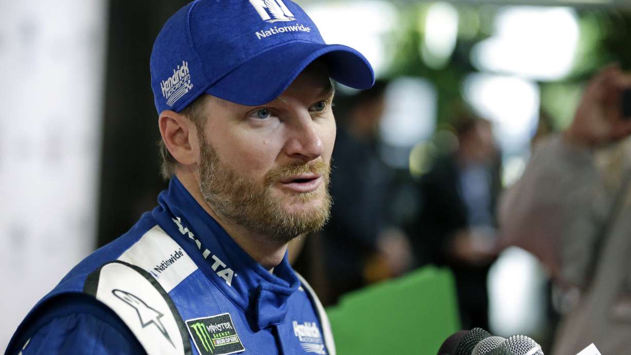 Earnhardt's confidence sky high amid return for Daytona 500