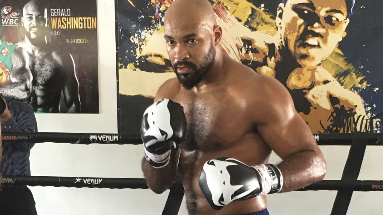 Washington fights for heavyweight belt after Navy, football