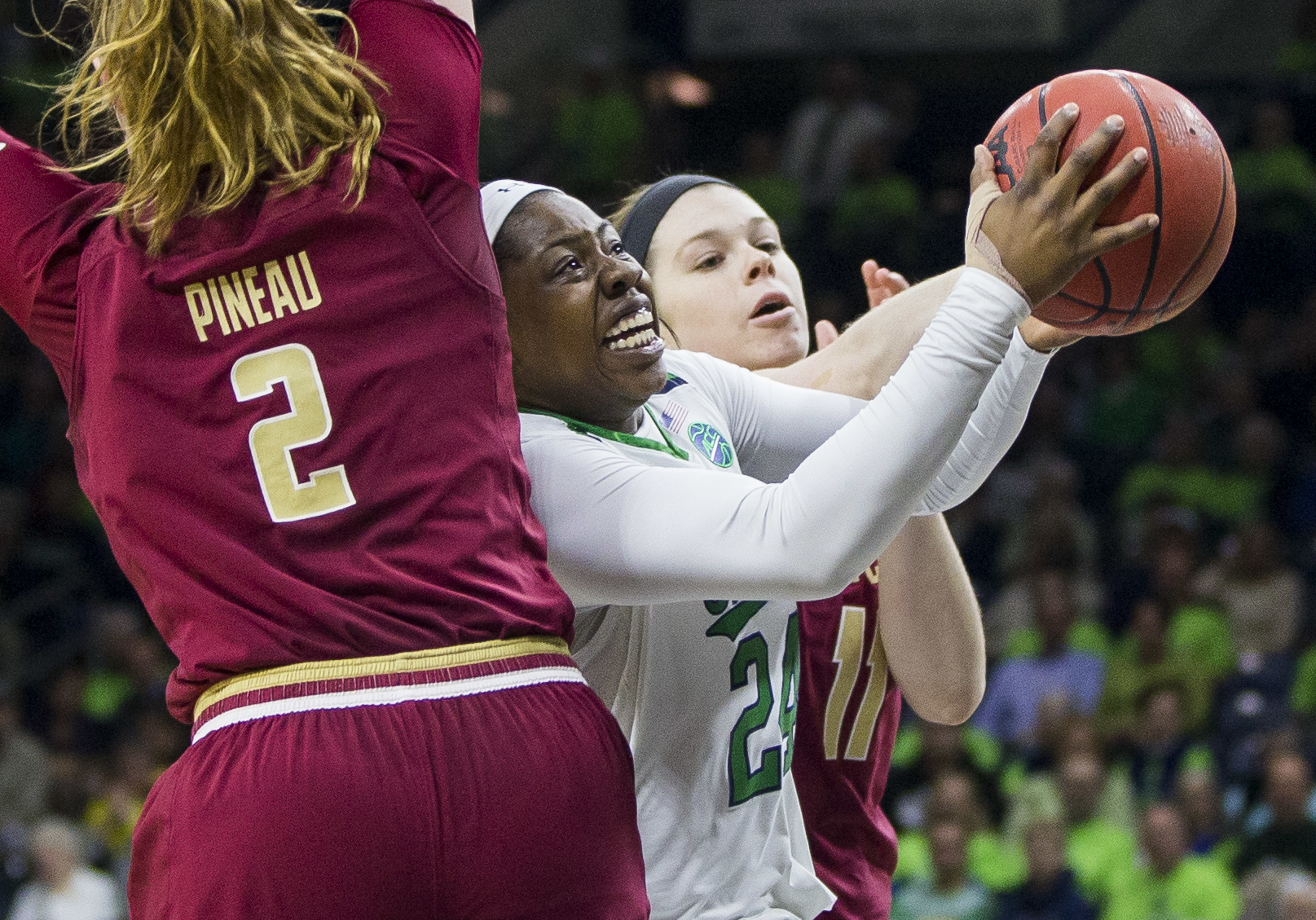 Lindsay Allen leads No. 5 Notre Dame past Boston College