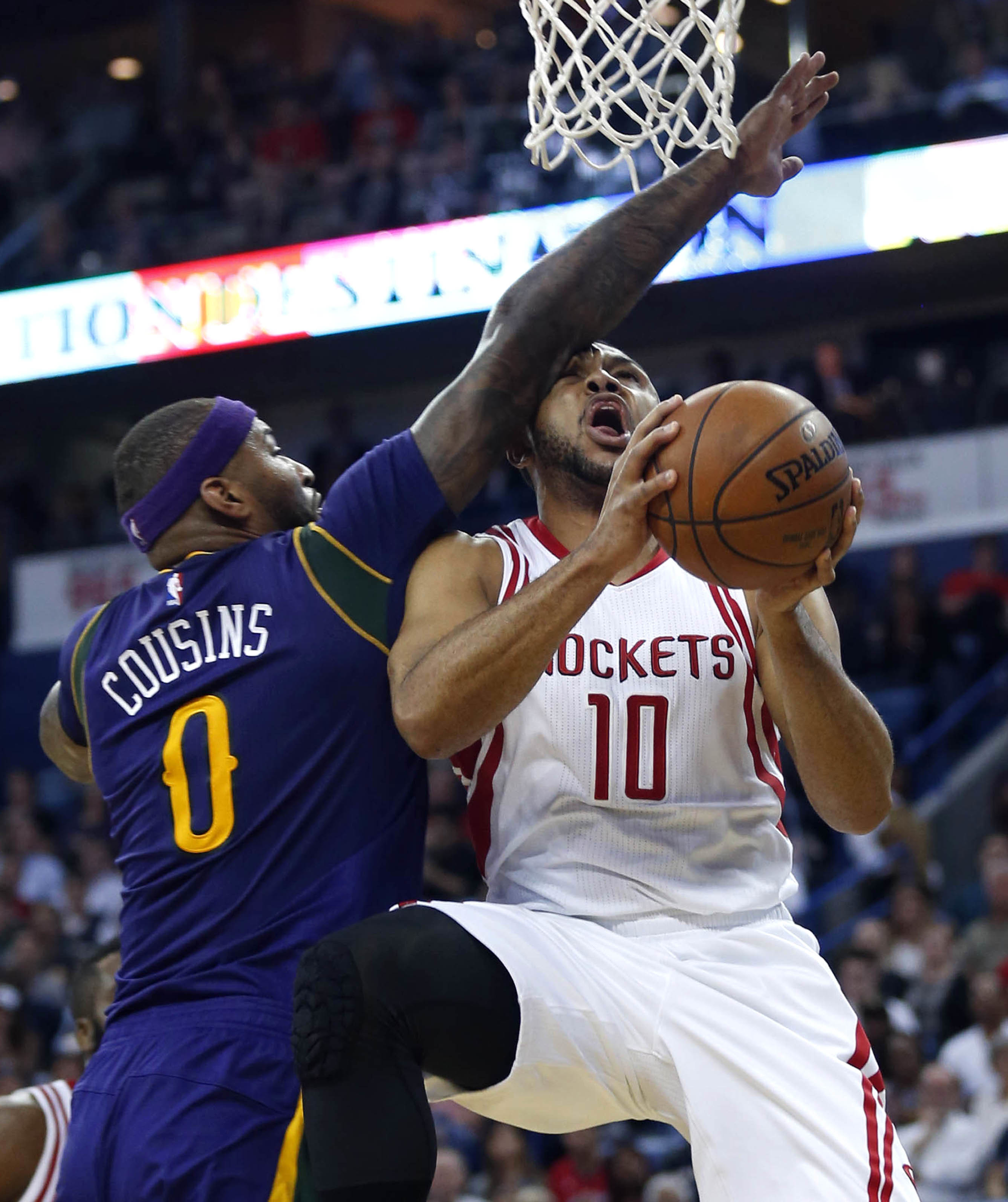 Rockets rout Pelicans, 129-99, in Cousins' New Orleans debut