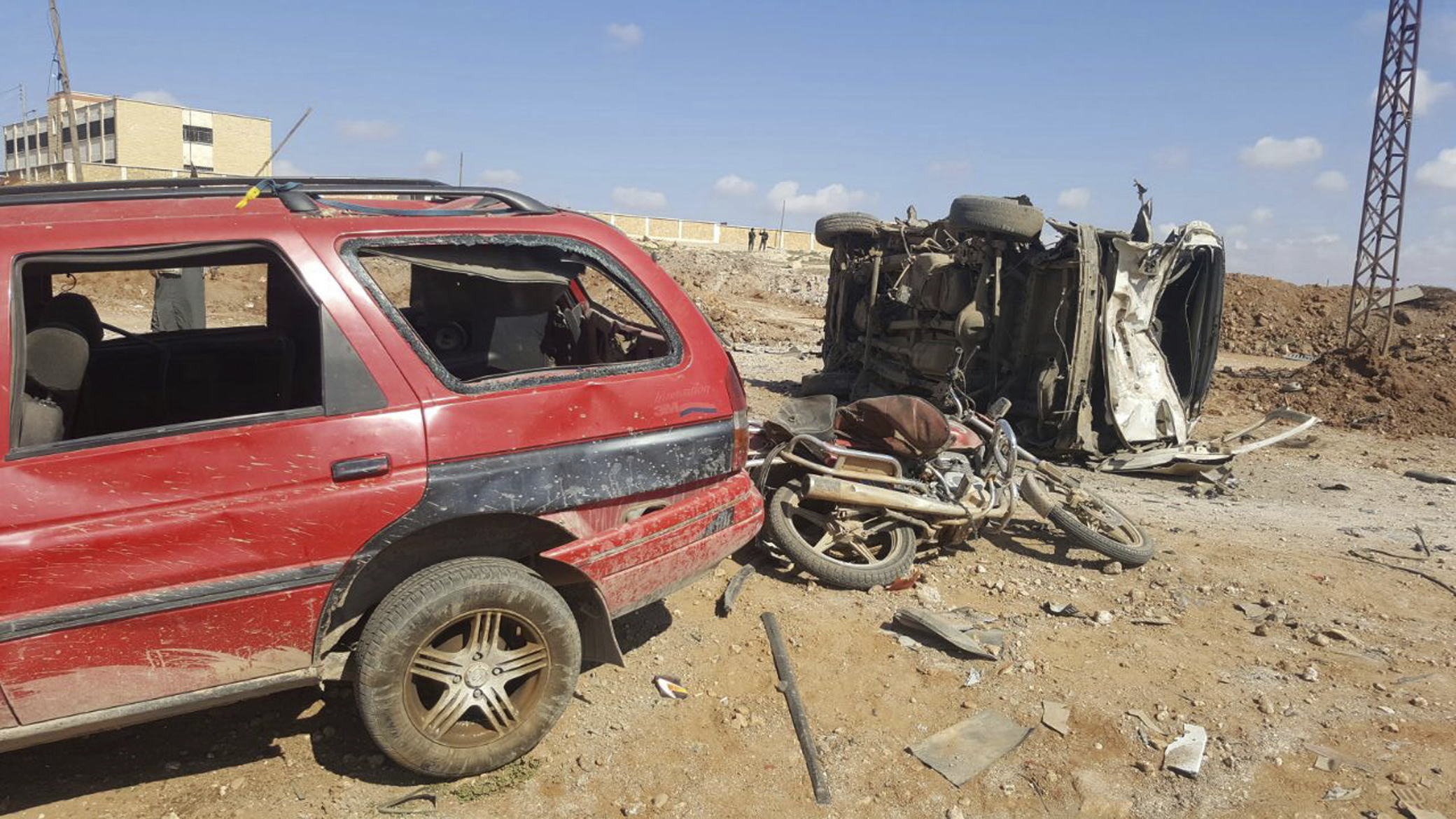 The Latest: IS fighters in Syria's Homs target gas pipeline