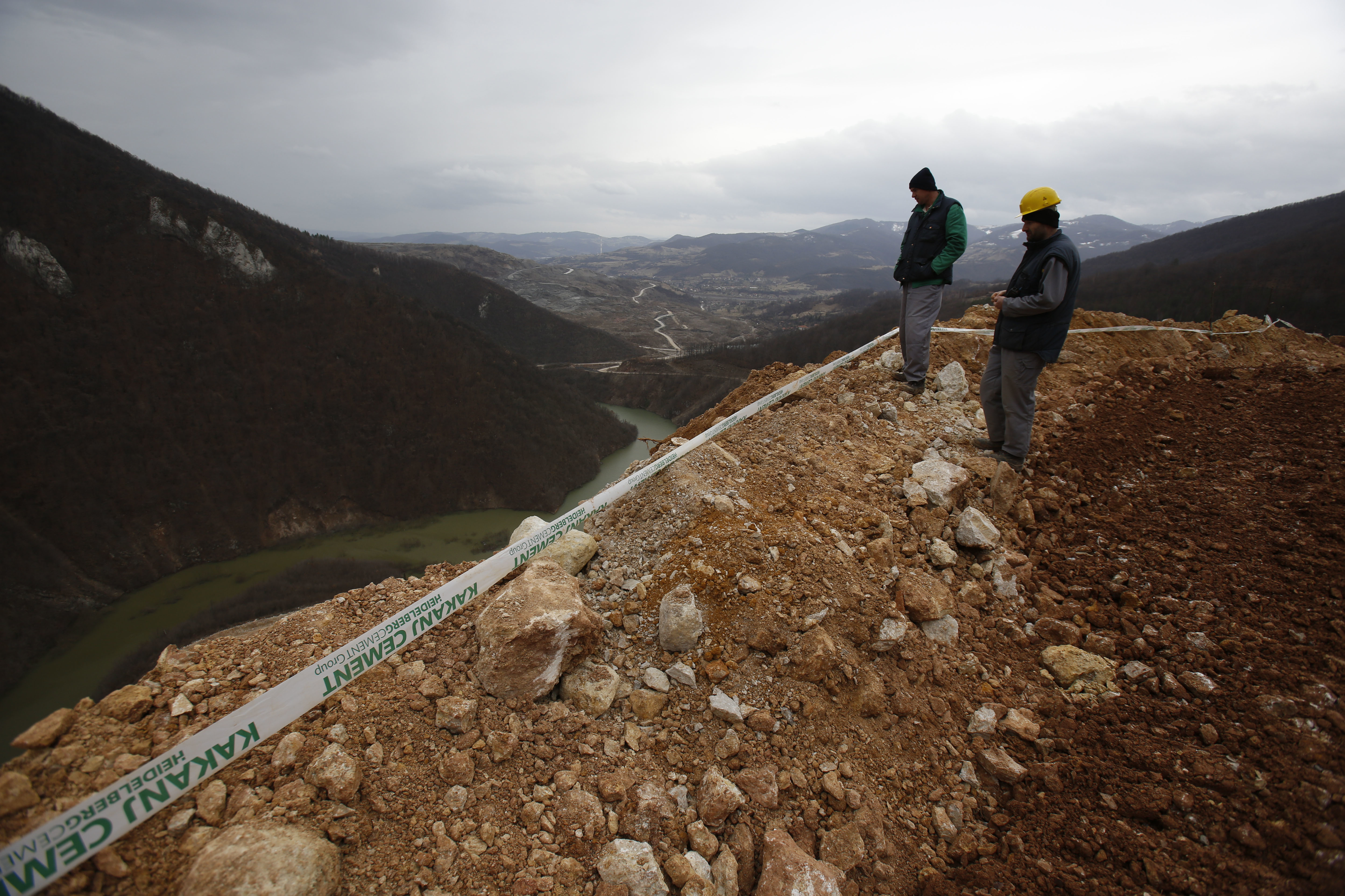 Lake created by coal waste landslide floods Bosnian highway
