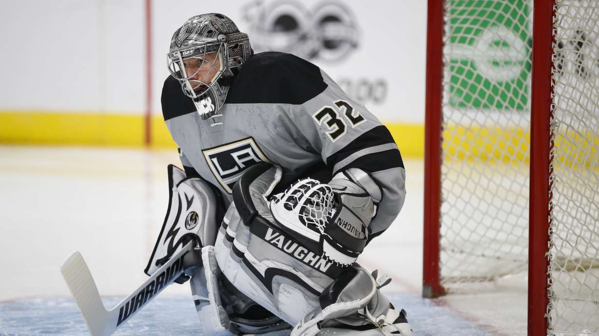 Jonathan Quick returns to spark Kings to 4-1 win over Ducks