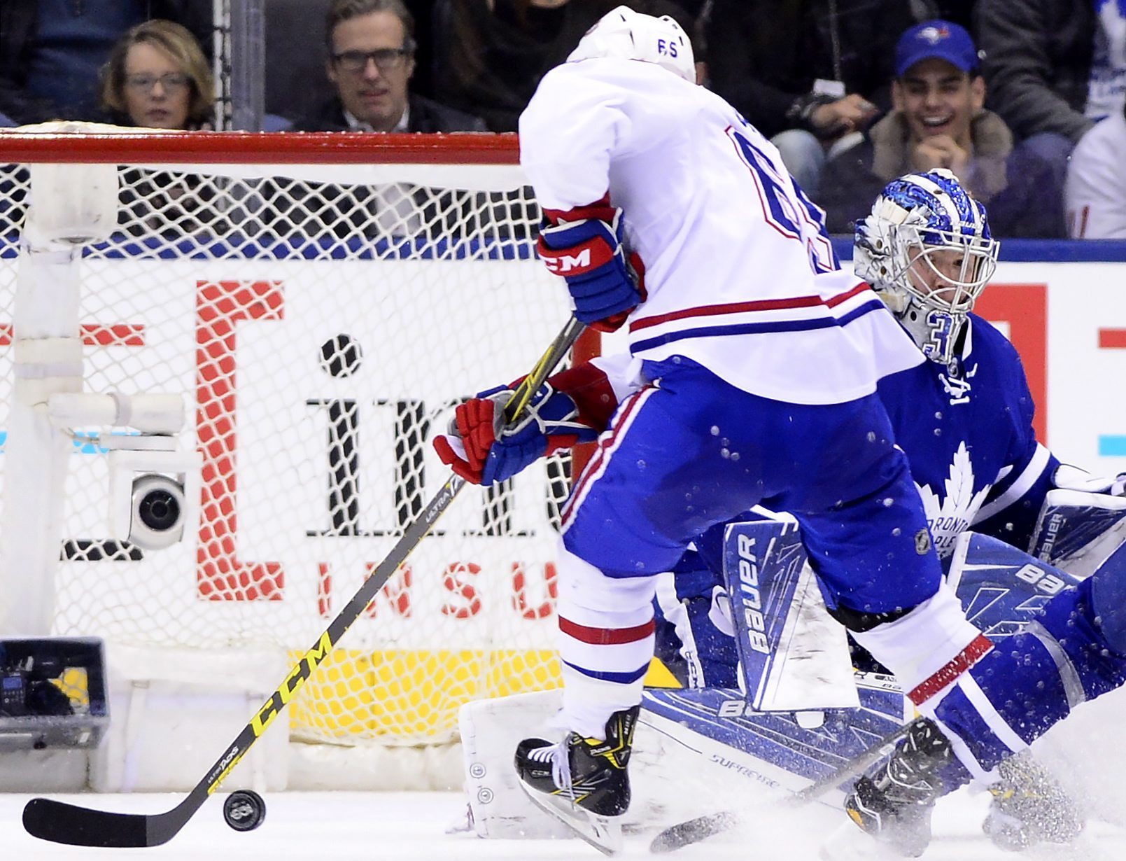 Shaw's OT goal gives Canadiens 14th straight win over Leafs