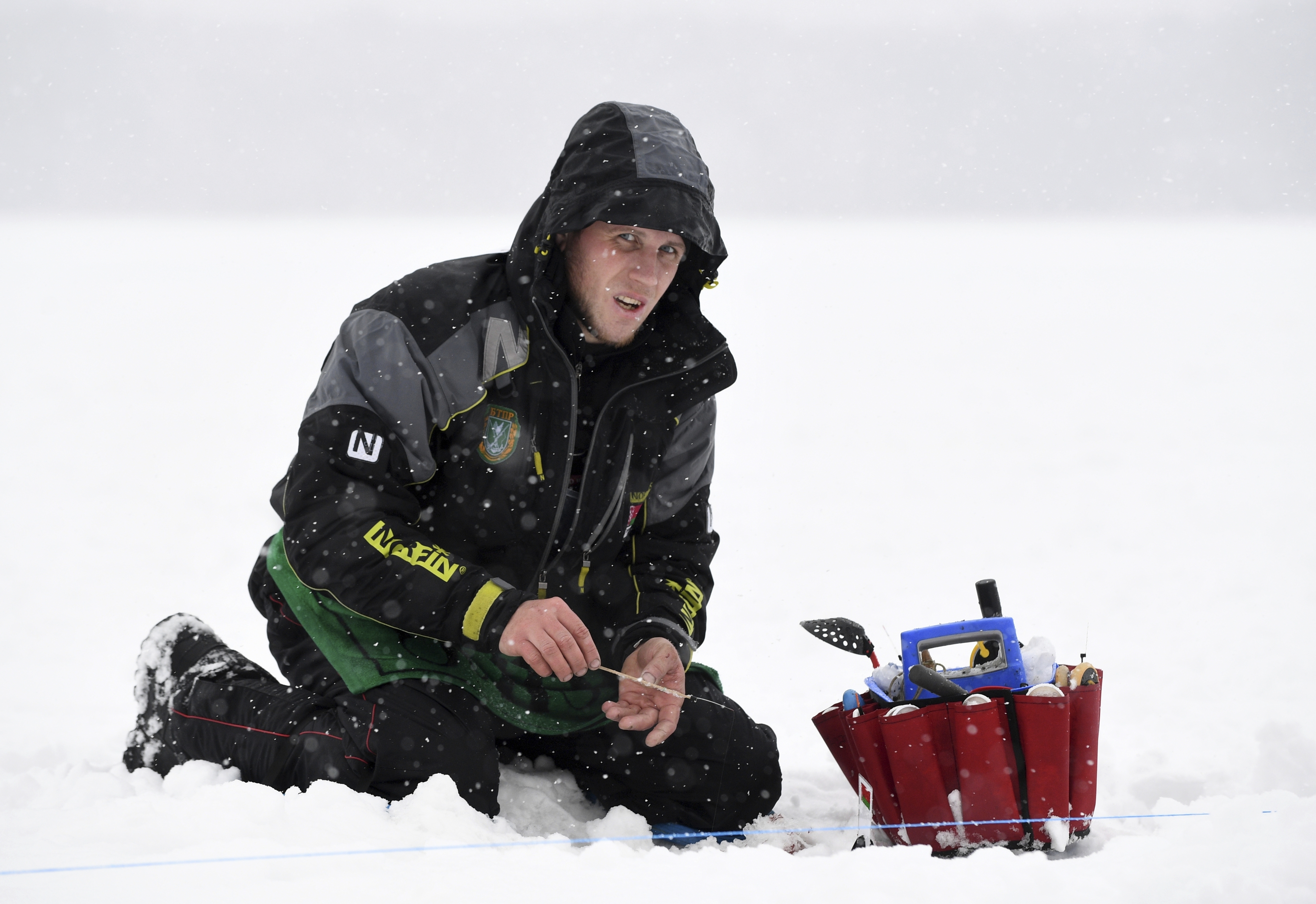 Russian world ice fishing champion, Ukraine team winner