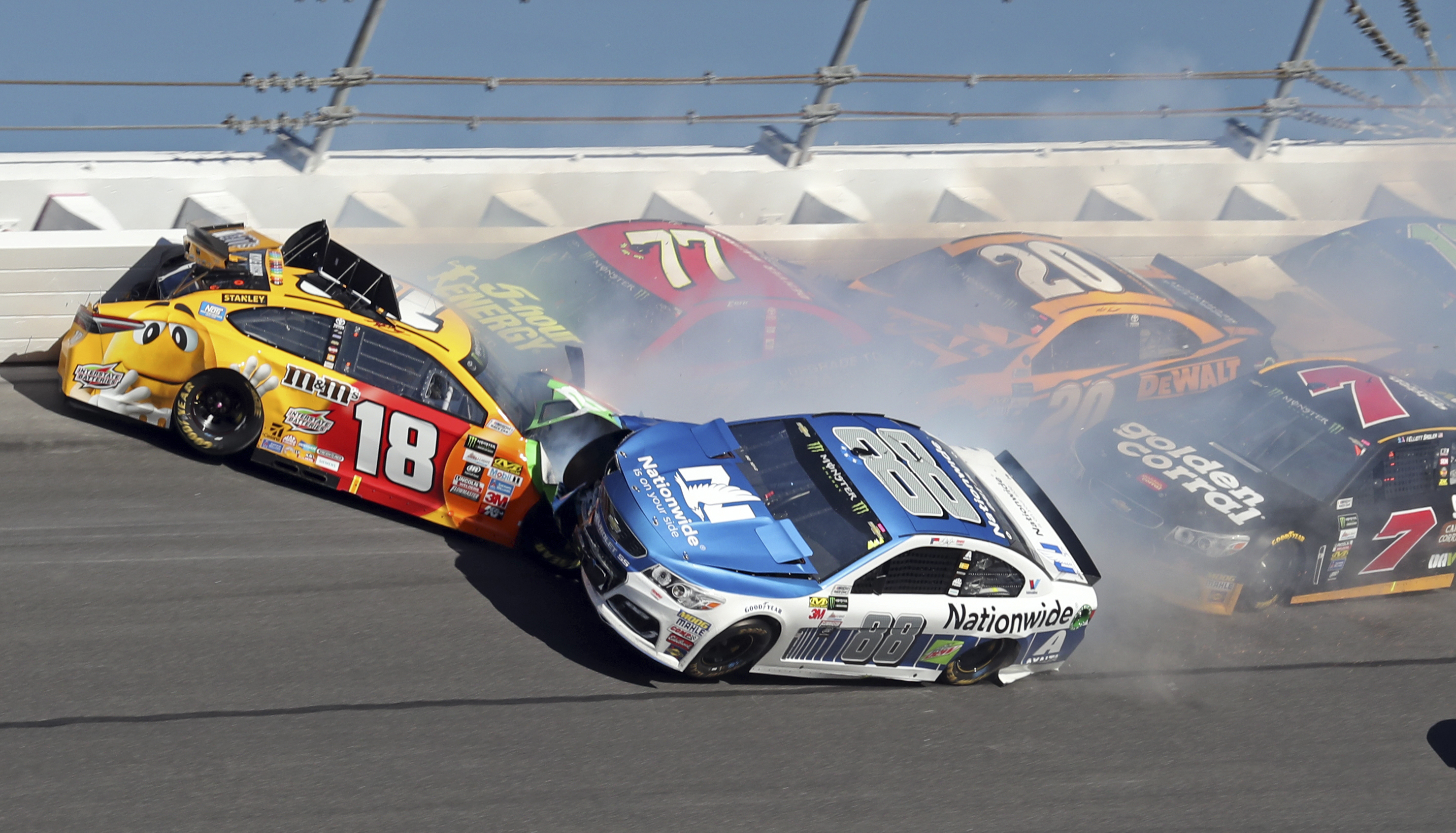Earnhardt returns from concussion, feels fine after crash