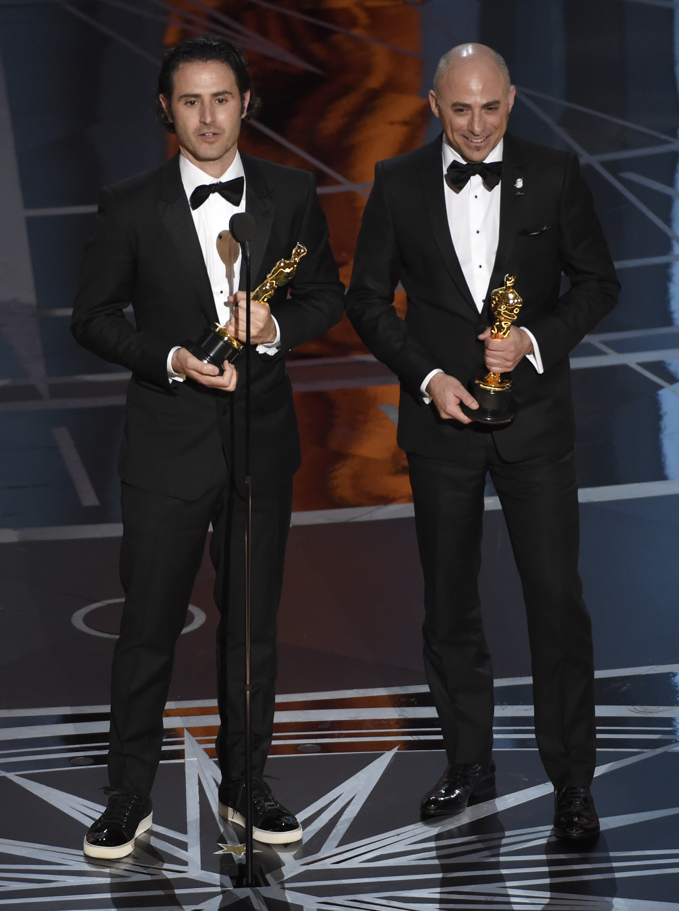 Socially relevant 'Zootopia' wins Oscar for best animation