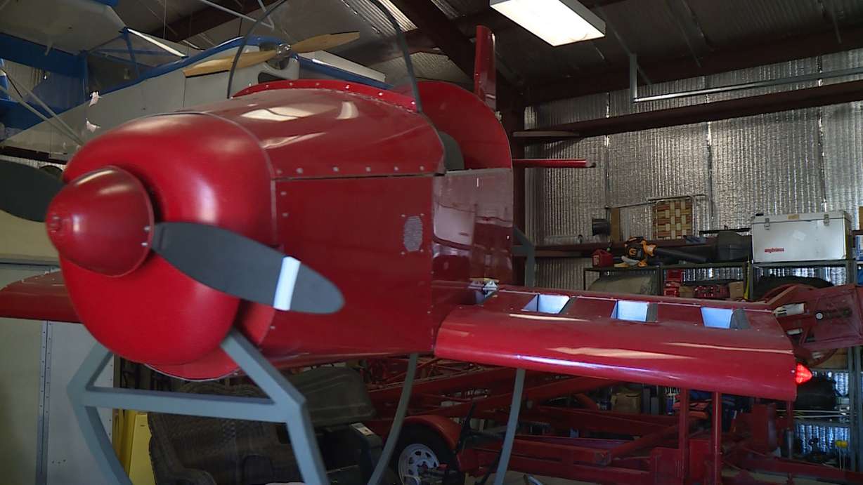 Reid Haroldsen's homemade "flight simulator" for kids. (Photo: Ray Boone, KSL TV)