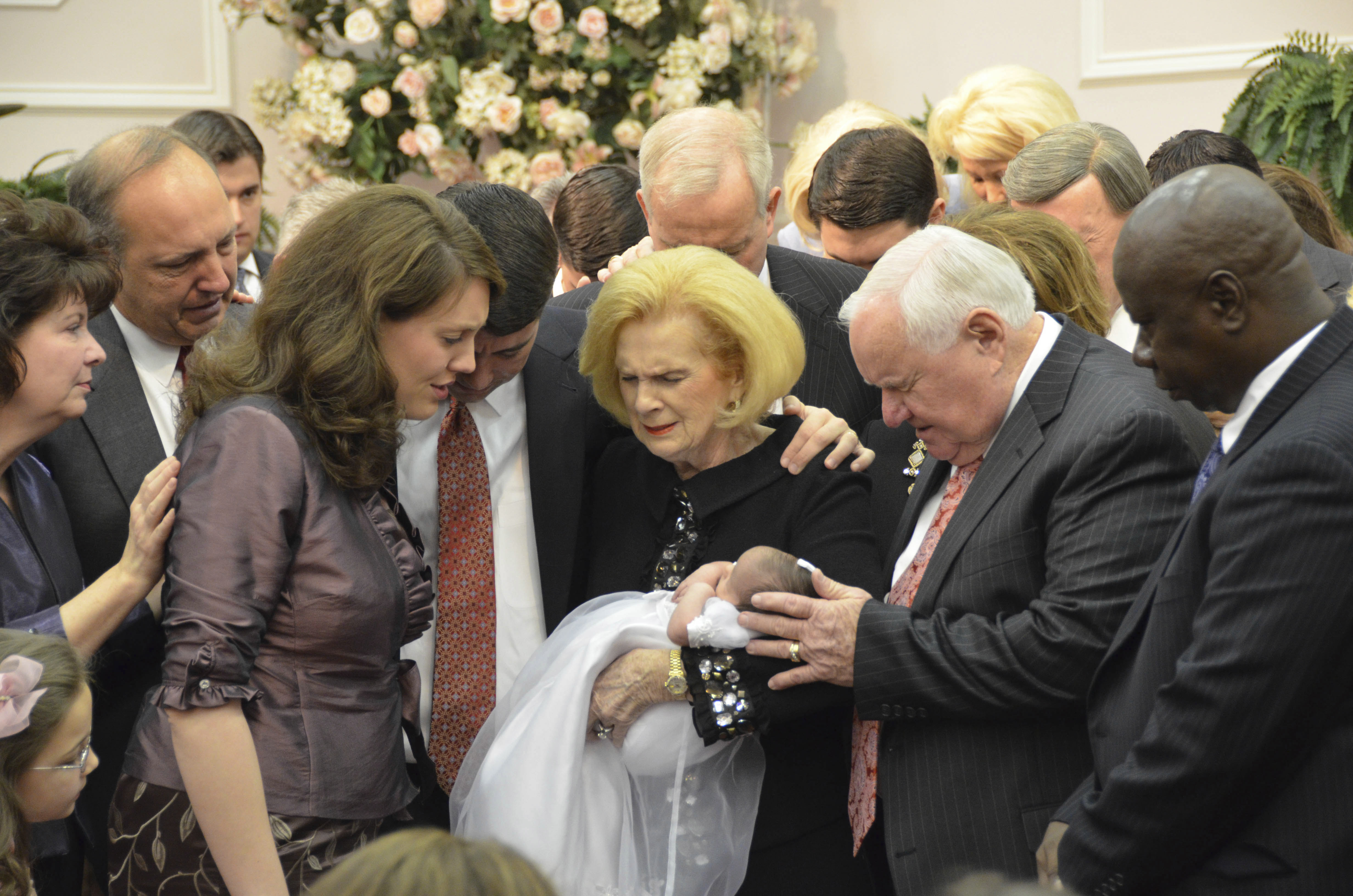 AP Exclusive: Ex-congregants reveal years of ungodly abuse