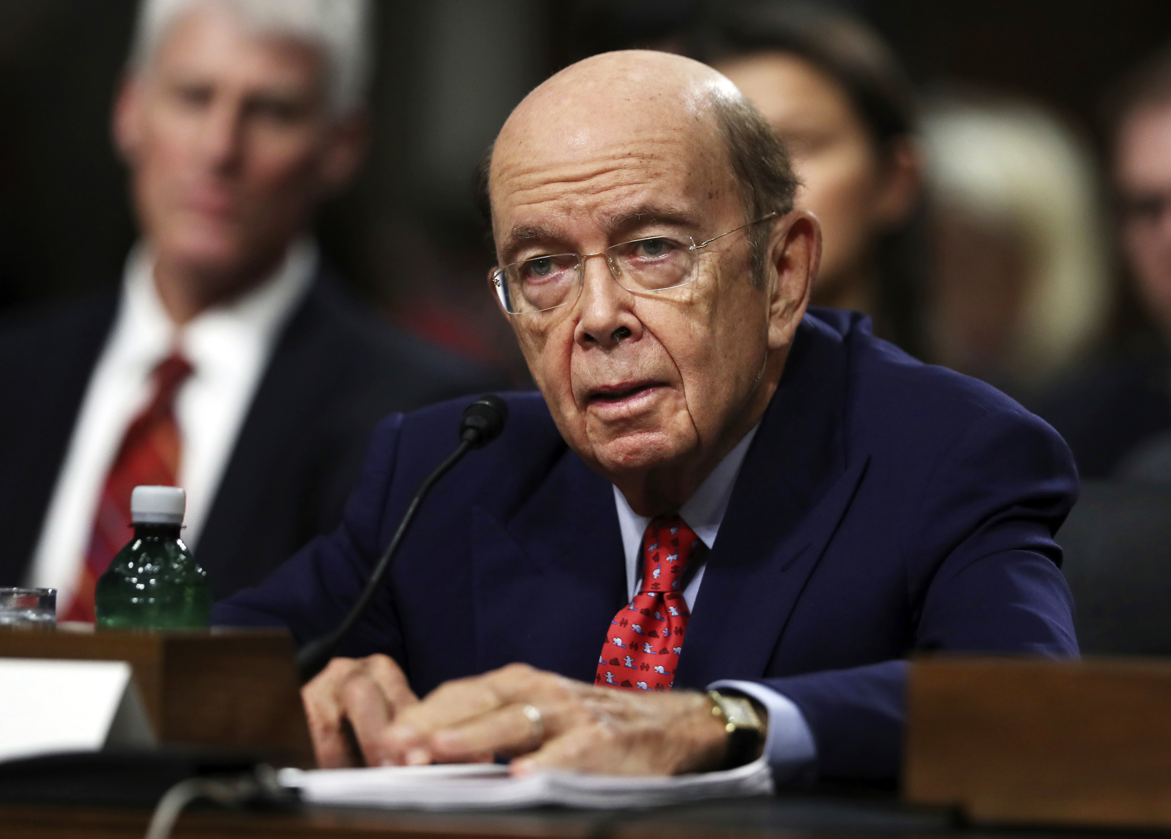 Senate confirms billionaire investor as commerce secretary
