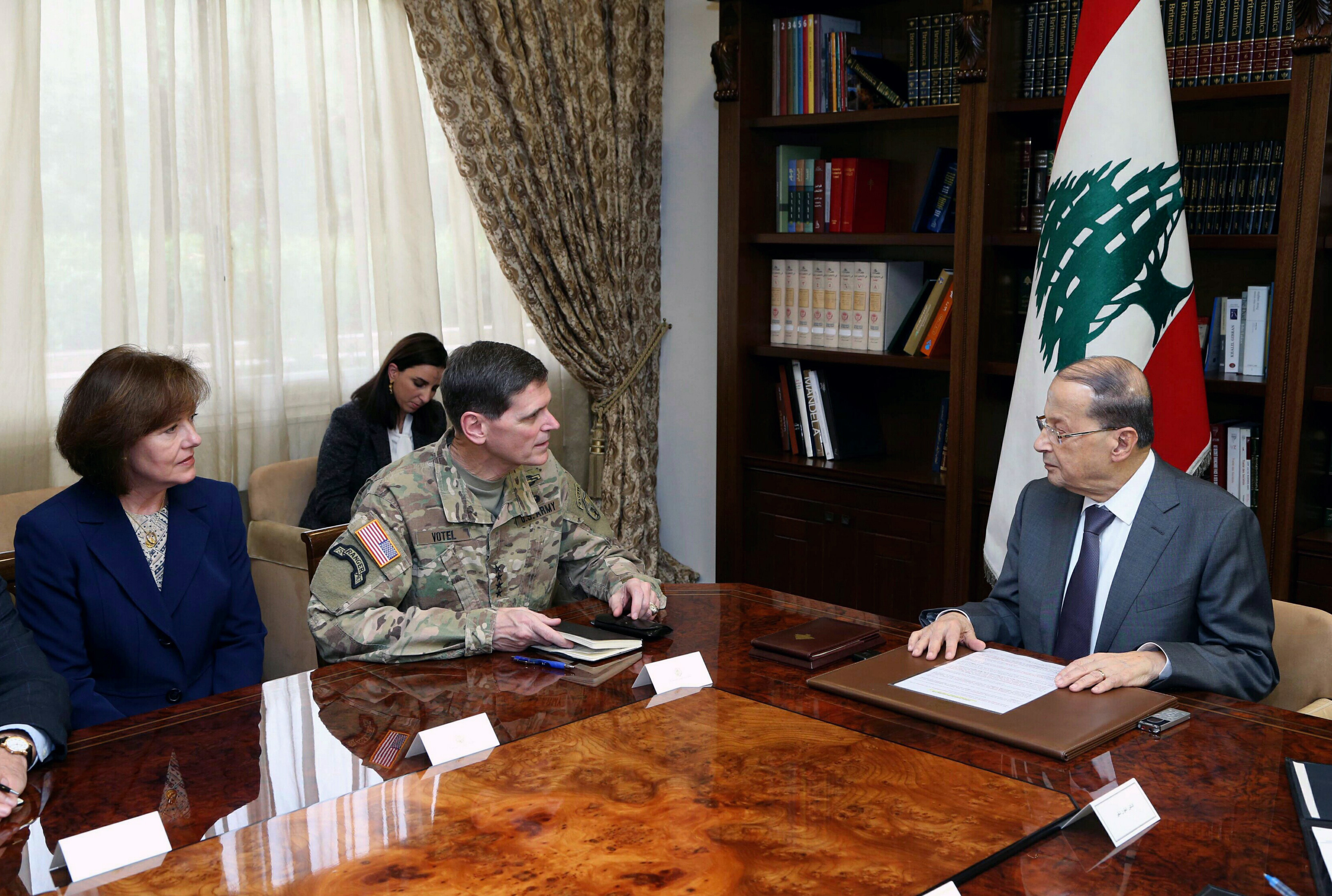 US general discusses military aid on Lebanon visit