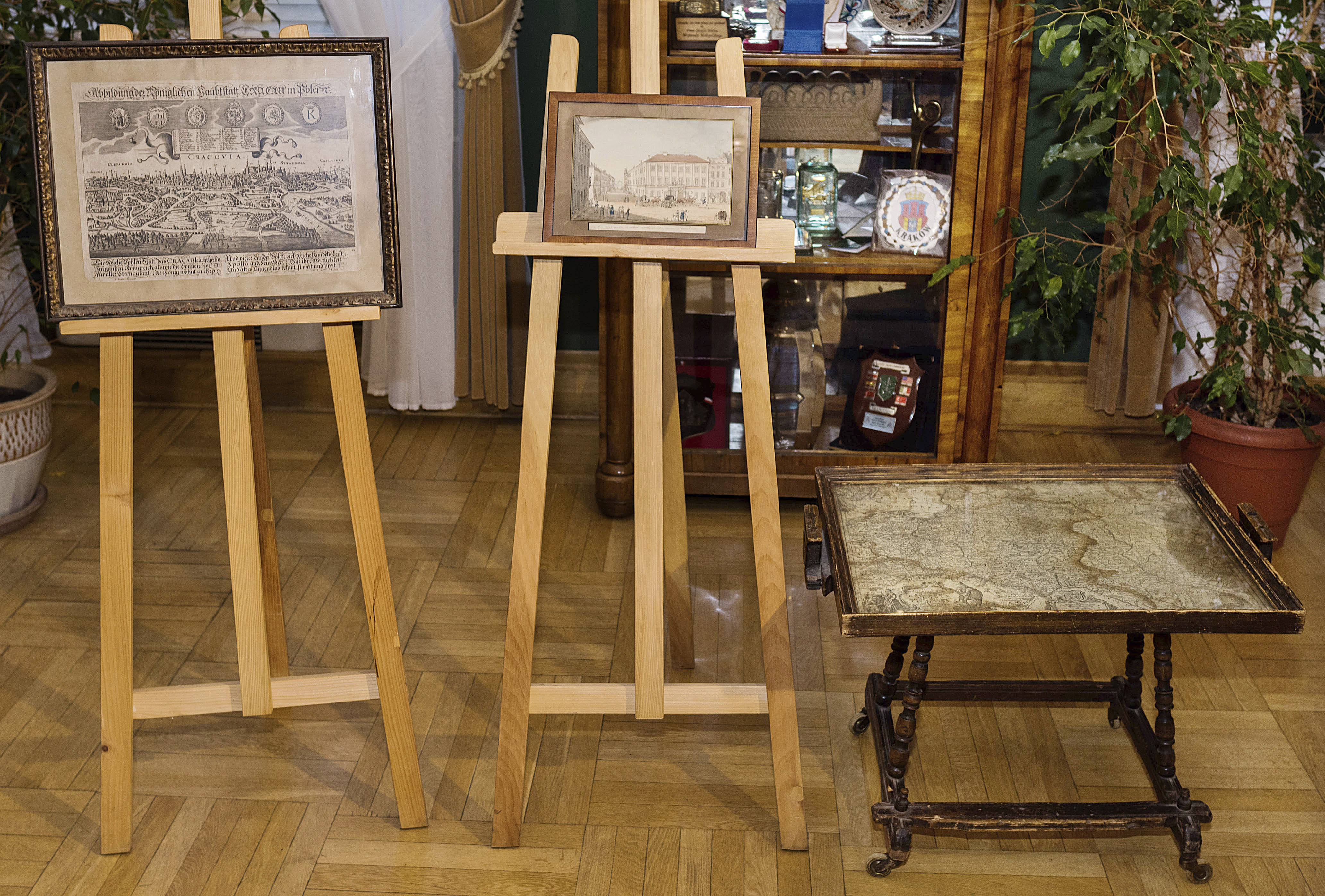 Nazi's son returns art that his family looted in Poland