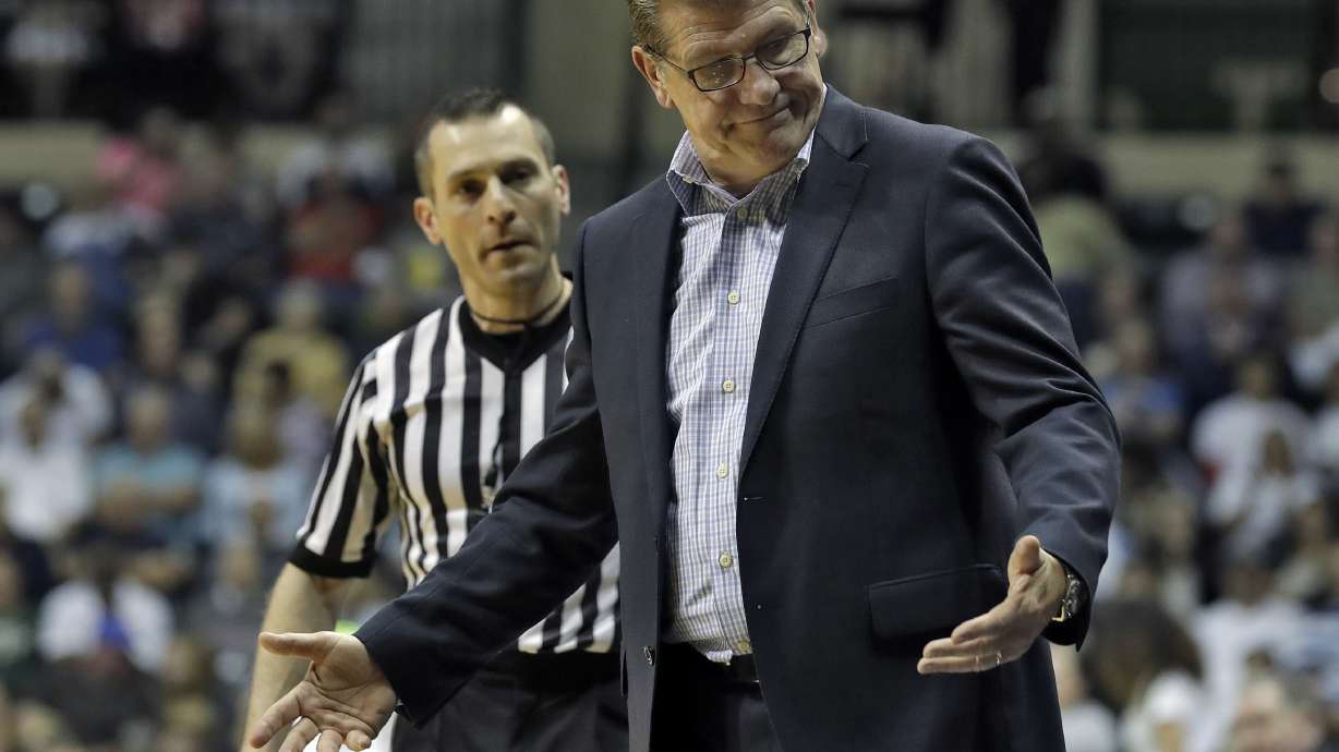 Collier scores 39, top-ranked UConn routs USF 96-68