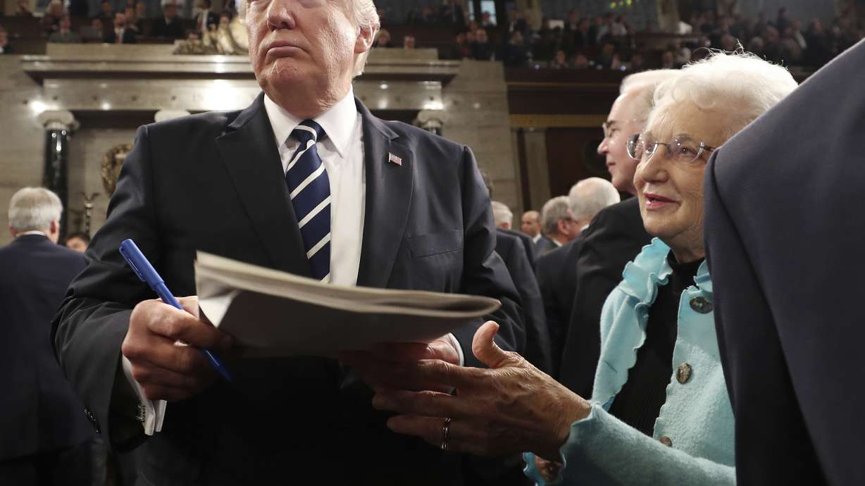 Officials: New Trump travel ban removes Iraq from list