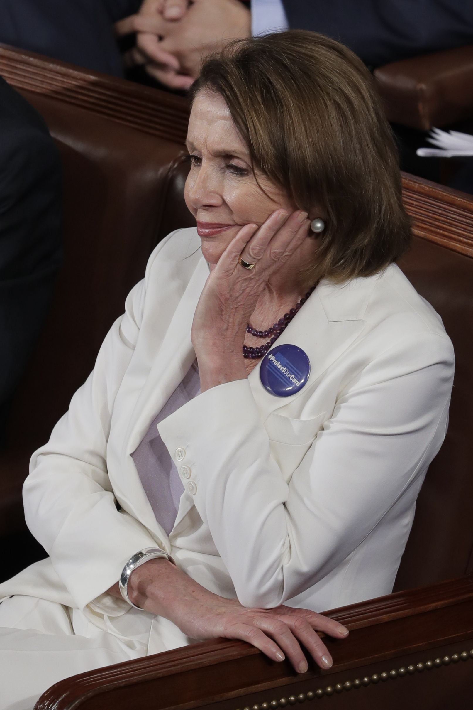 Democrats exercise the art of dissent in subtle ways