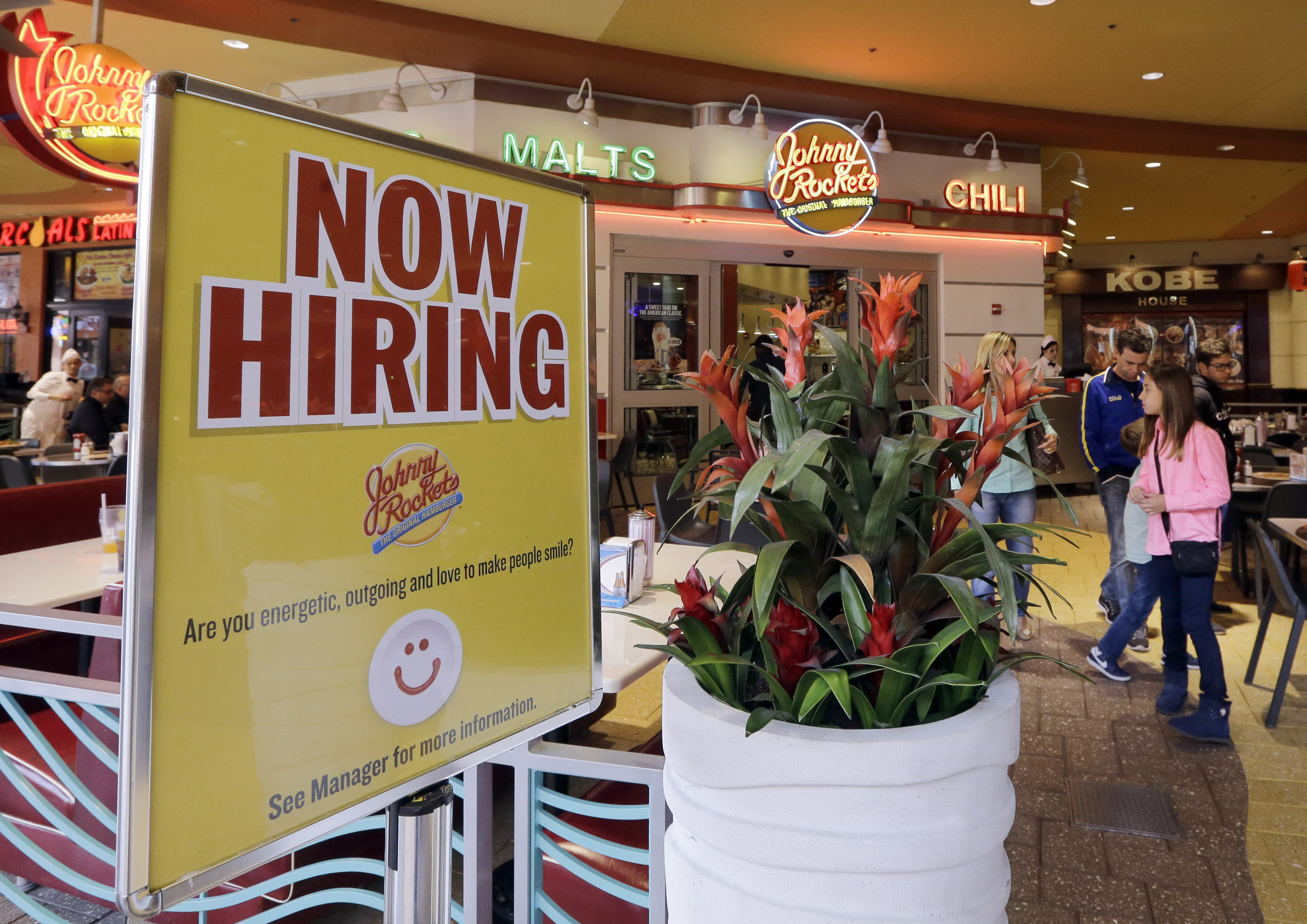 US jobless claims drop to lowest level since 1973