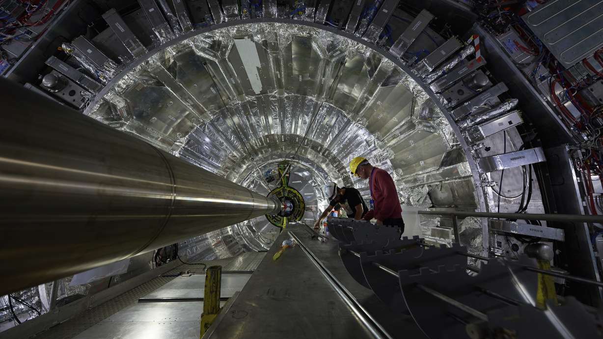 Key experiment at world's biggest atom smasher gets upgrade