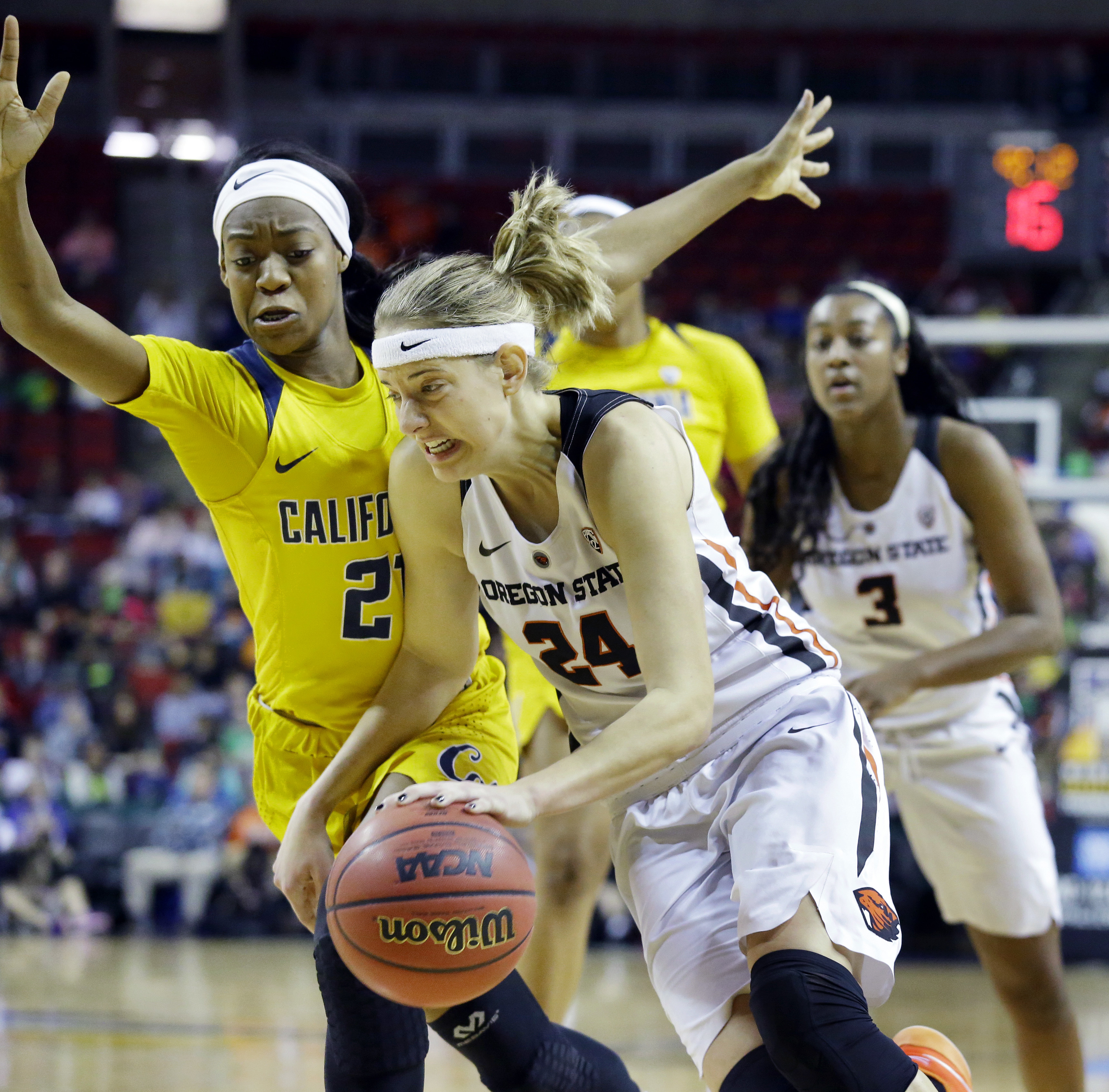 Sydney Wiese leads No. 6 Oregon State past California 65-49