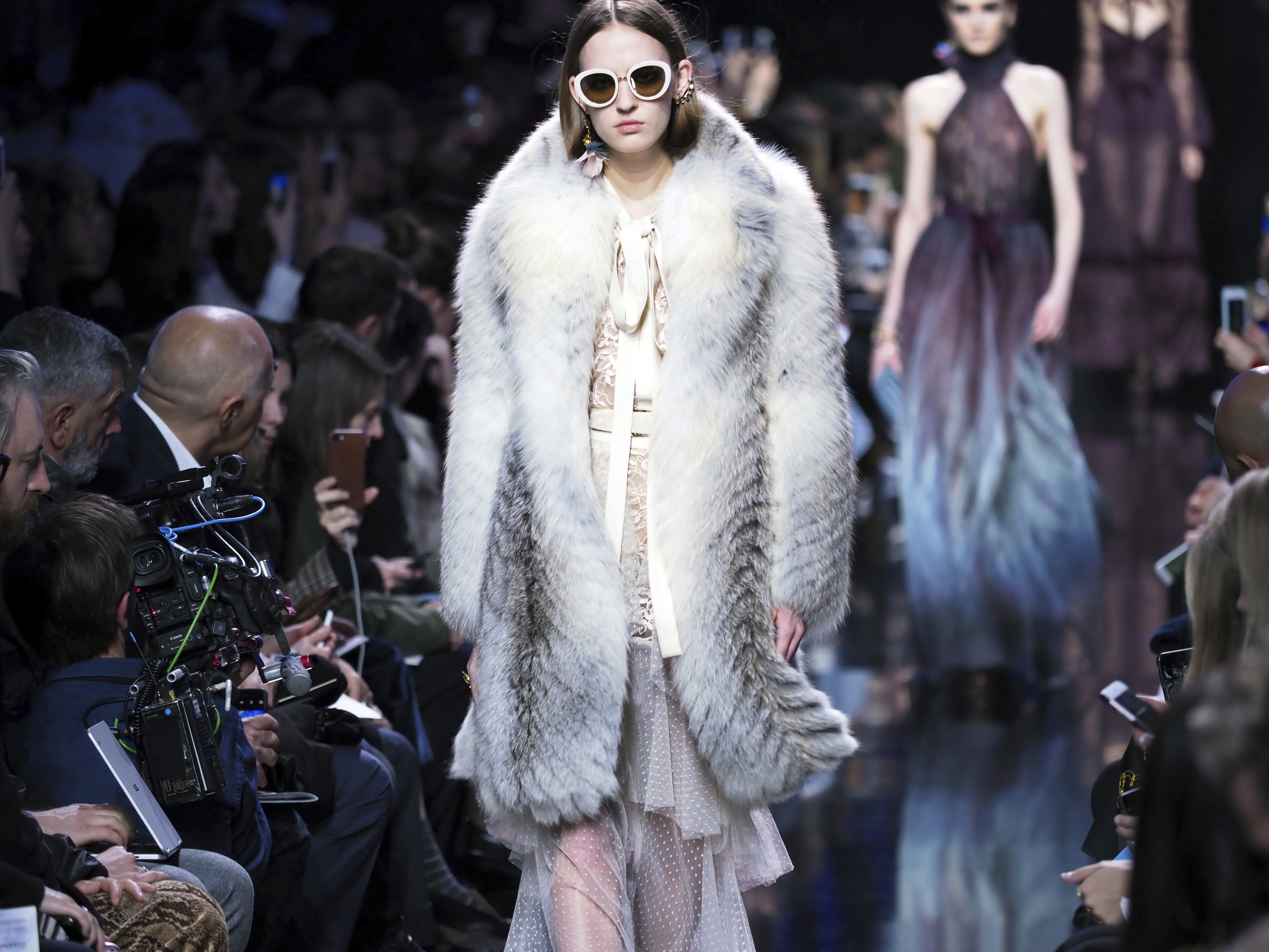 Paris gets Hadid-mania, as Saab and Mugler channel dark, 80s