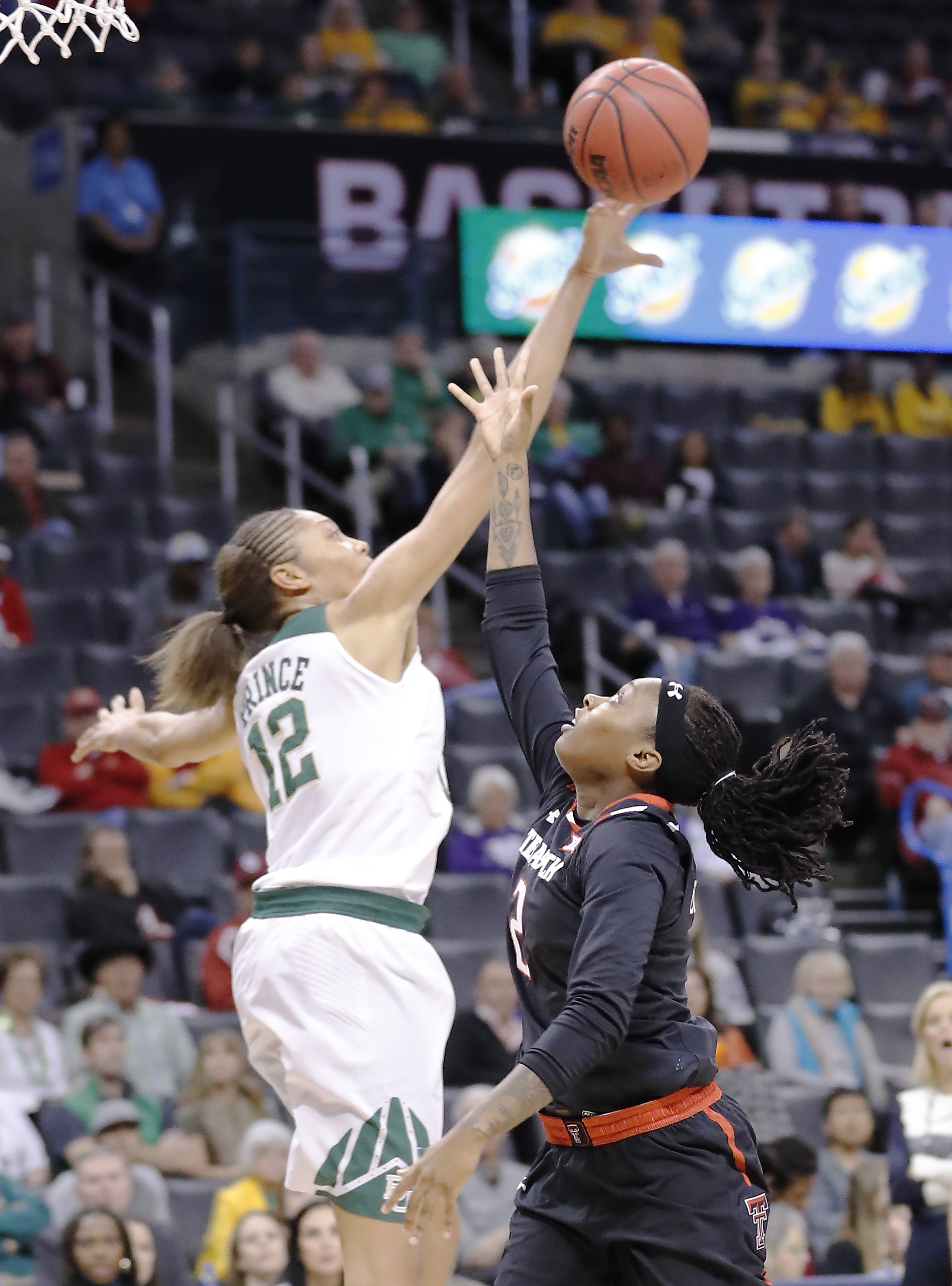 No. 2 Baylor rolls into women's Big 12 Tournament semifinals