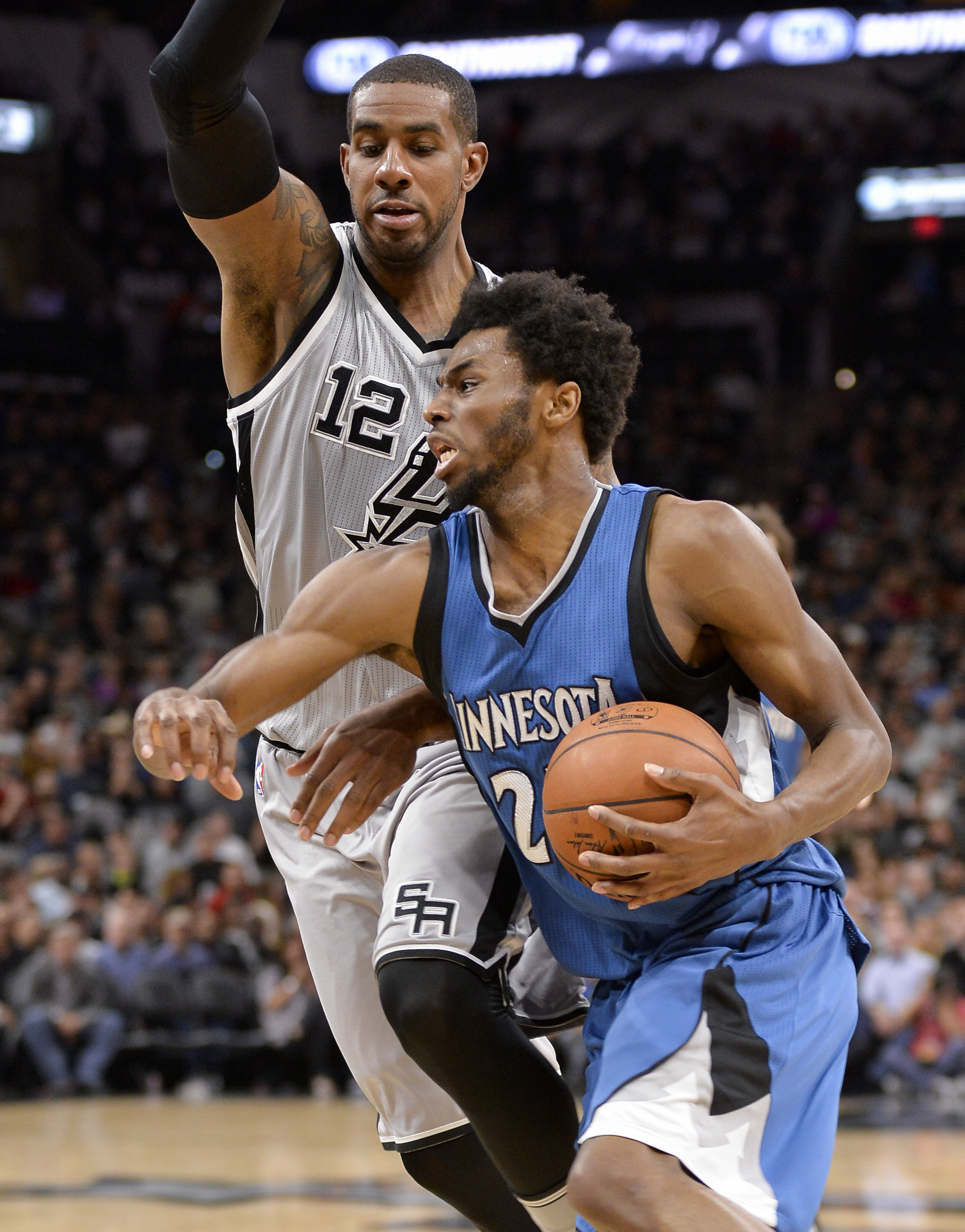 Spurs beat Timberwolves in OT, clinch playoff spot