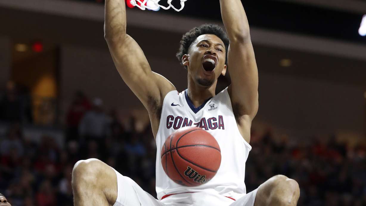 No. 4 Gonzaga recovers from 1st loss, routs Pacific 82-50