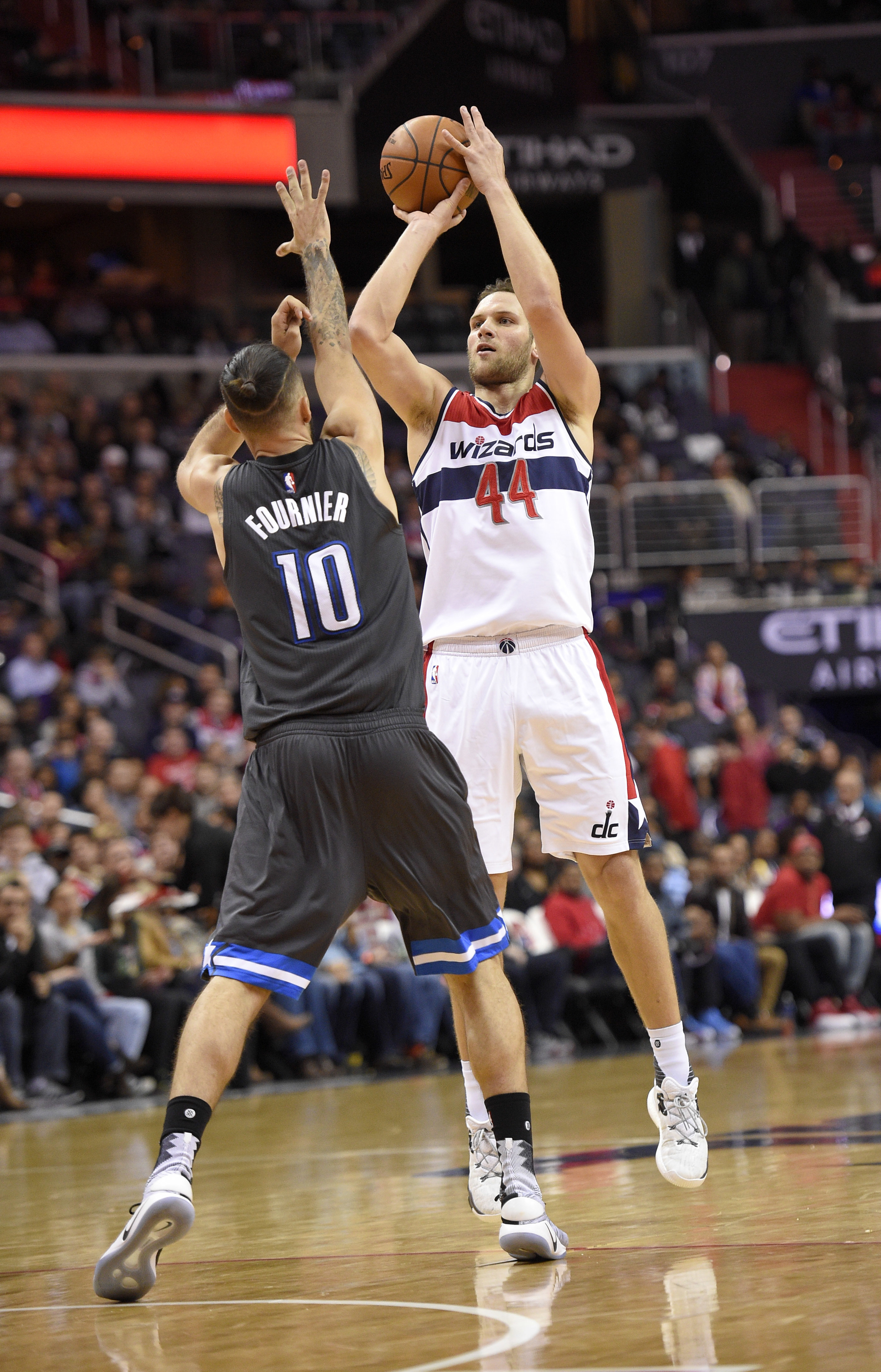 Bogdanovic hits 8 3-pointers, Wizards beat Magic 115-114