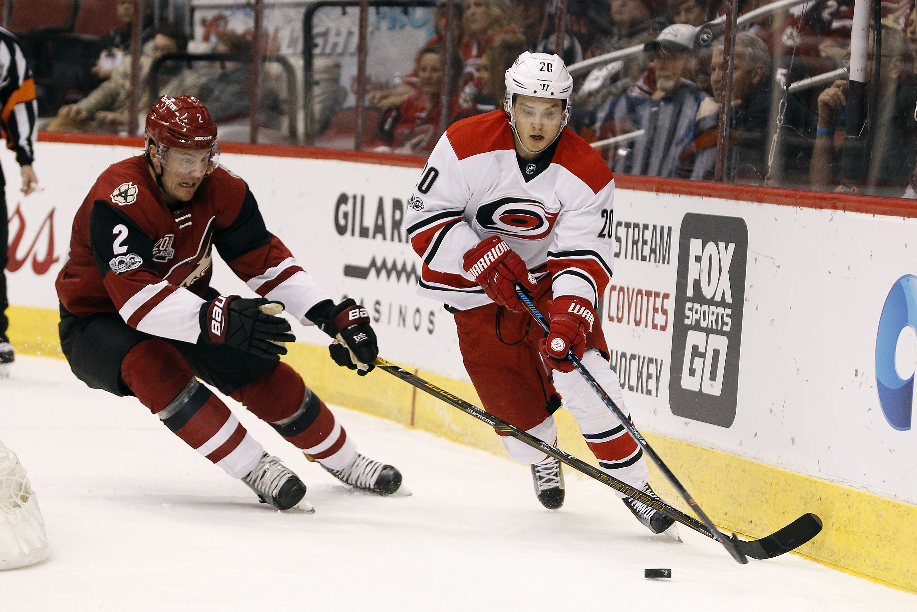 Hurricanes beat Coyotes 2-1 to end 4-game slide