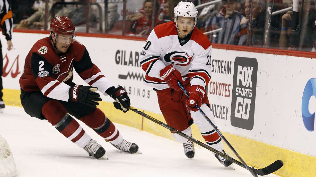 Hurricanes beat Coyotes 2-1 to end 4-game slide