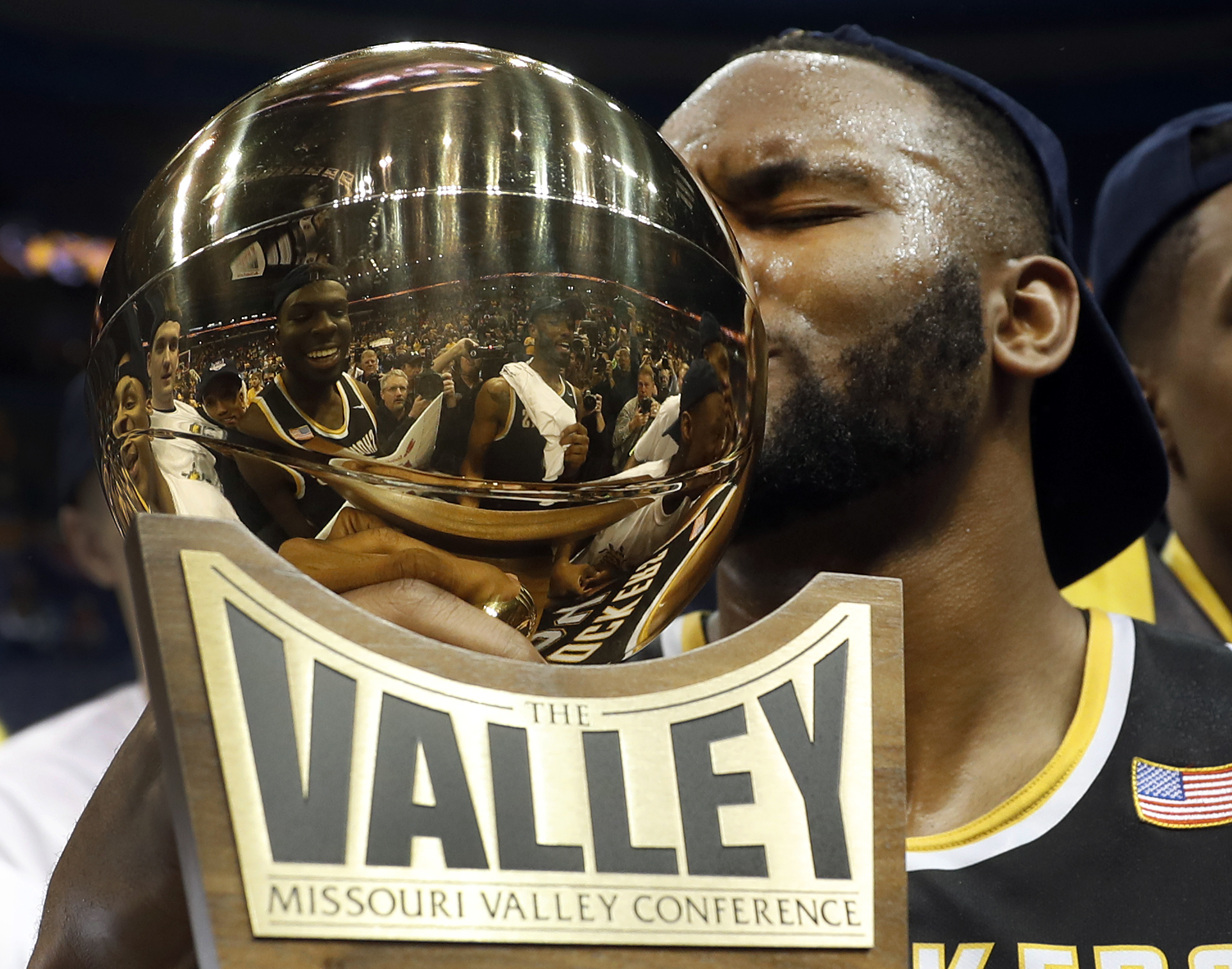 Red-hot Wichita State now has long wait for NCAA Tournament