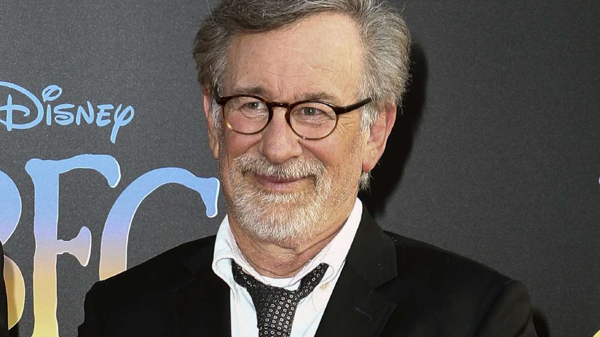 Spielberg, Streep, Hanks may team for Pentagon Papers movie