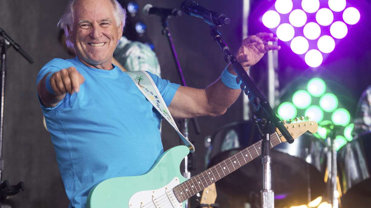 Jimmy Buffett launches Margaritaville retirement village