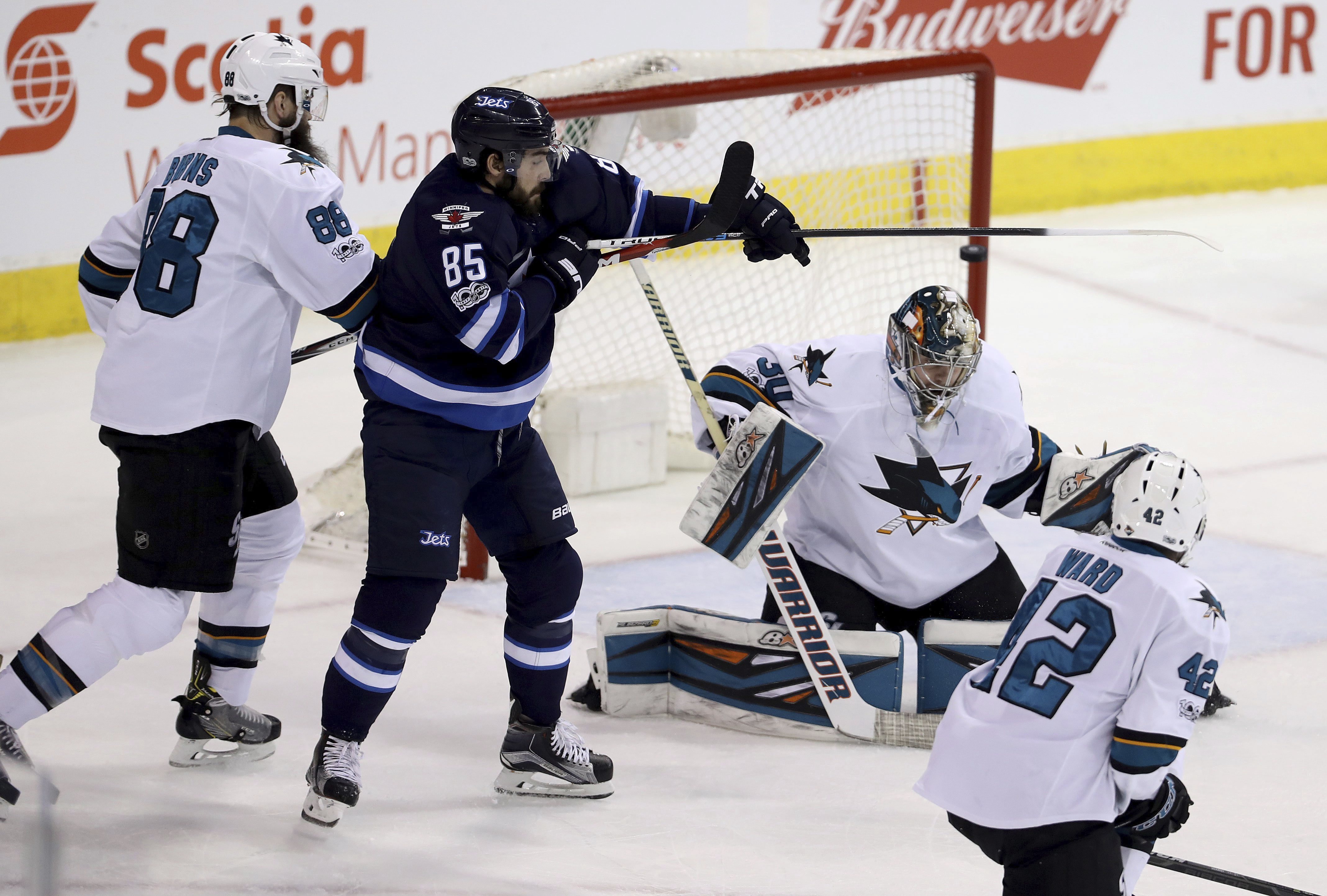 Pavelski scores 2; Thornton has 1,000th assist in SJ's win