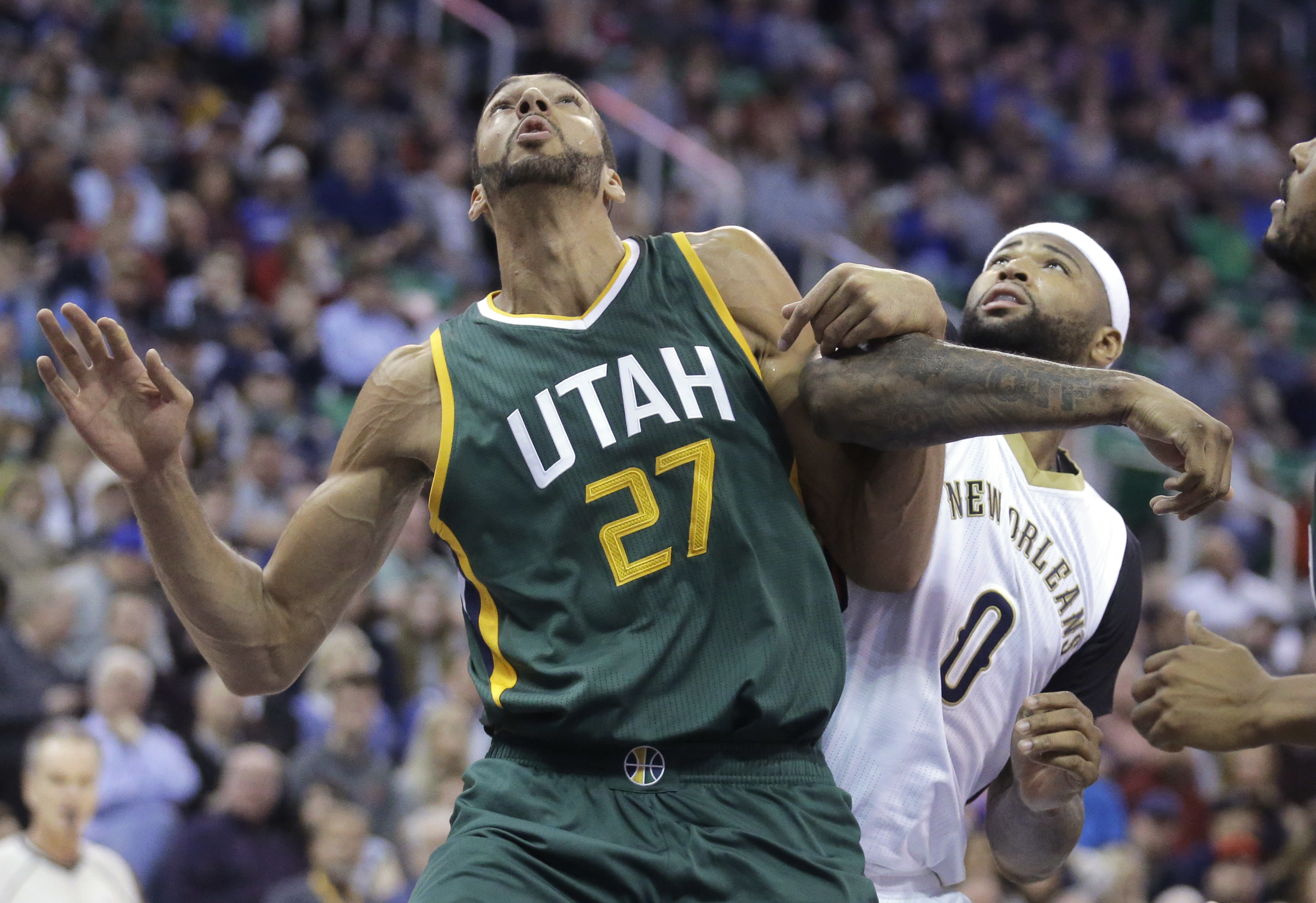 Hayward scores 23, leads Jazz to 88-83 win over Pelicans