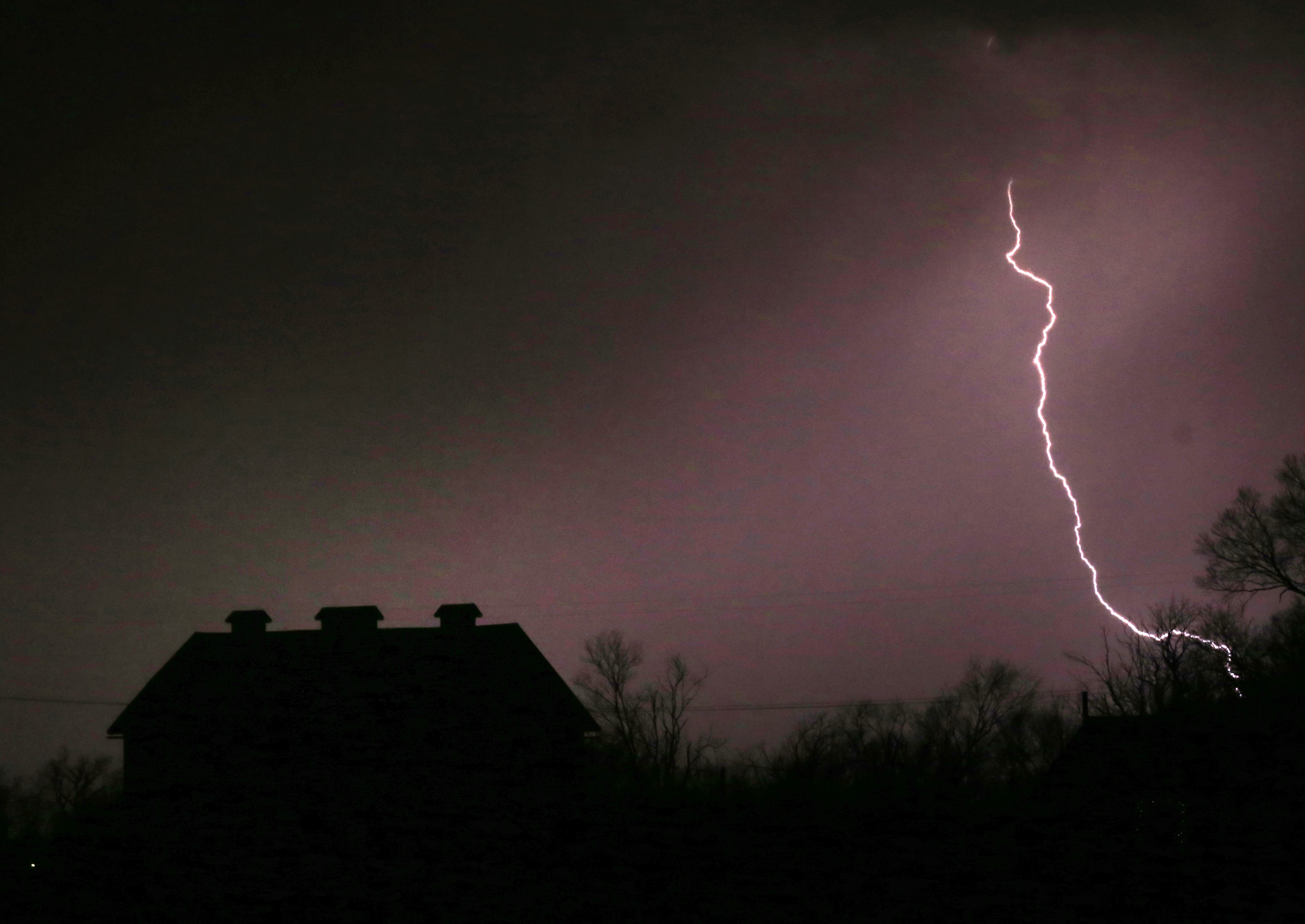 Latest: Kansas airport damage caused by straight-line winds