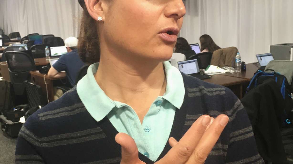 Ochoa to play only an exhibition at her LPGA Tour event