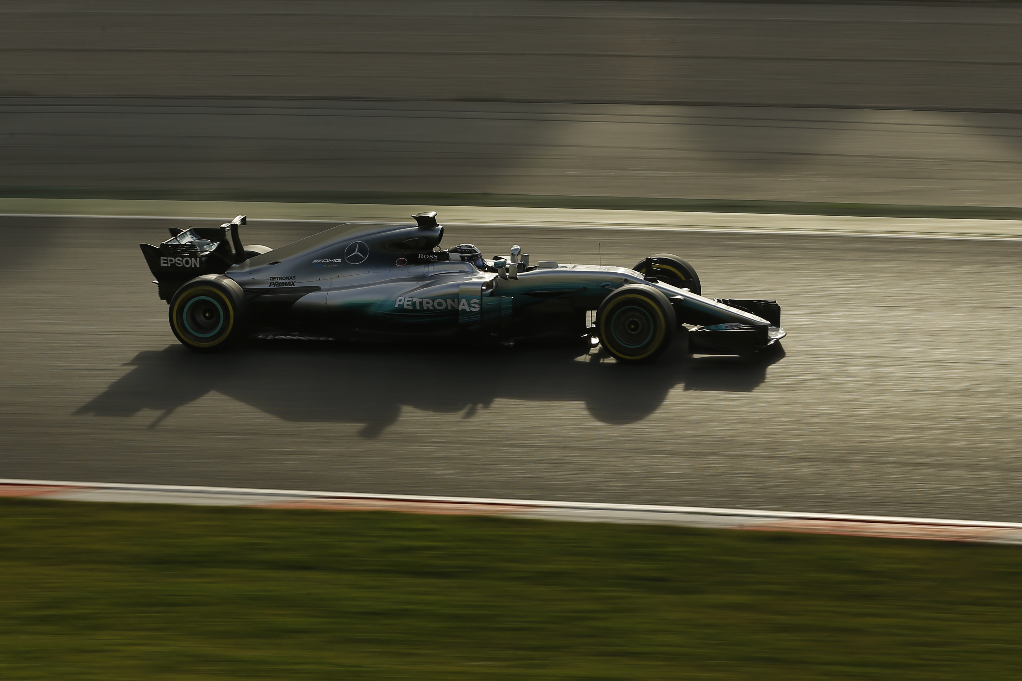 Bottas ahead again in F1 testing; Massa close behind