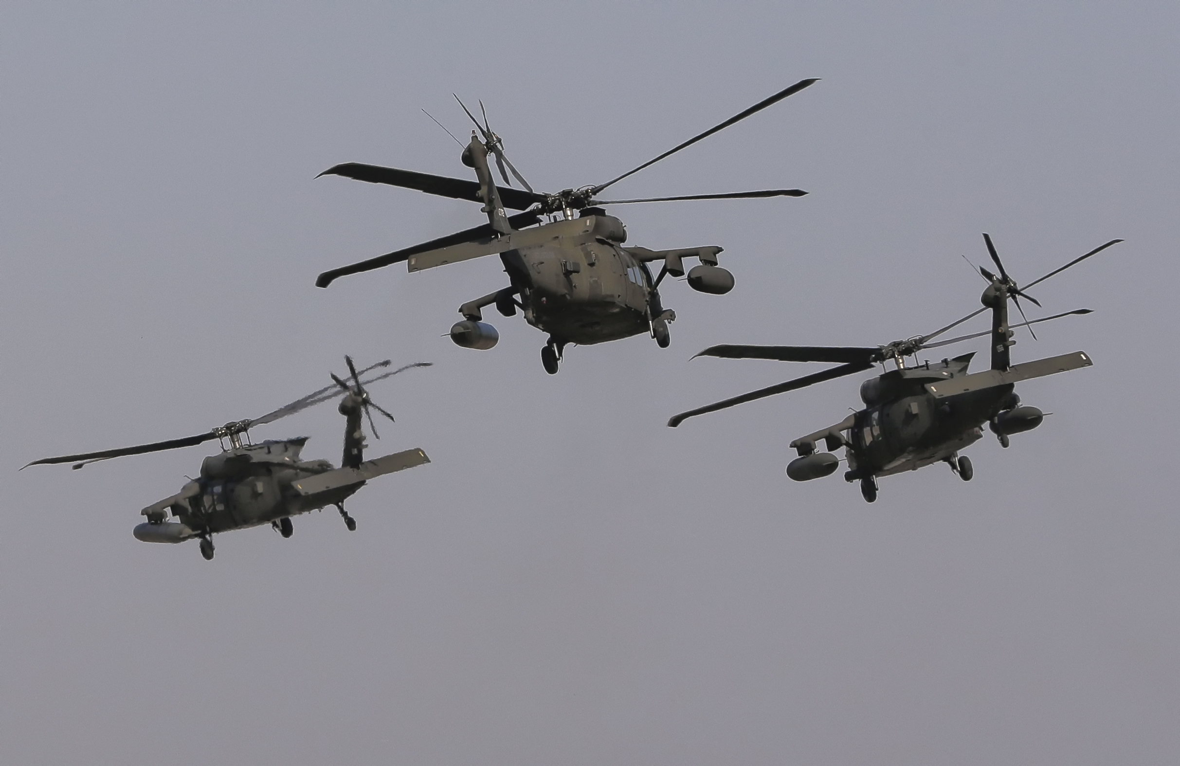 House approves $578 billion to keep armed forces operating