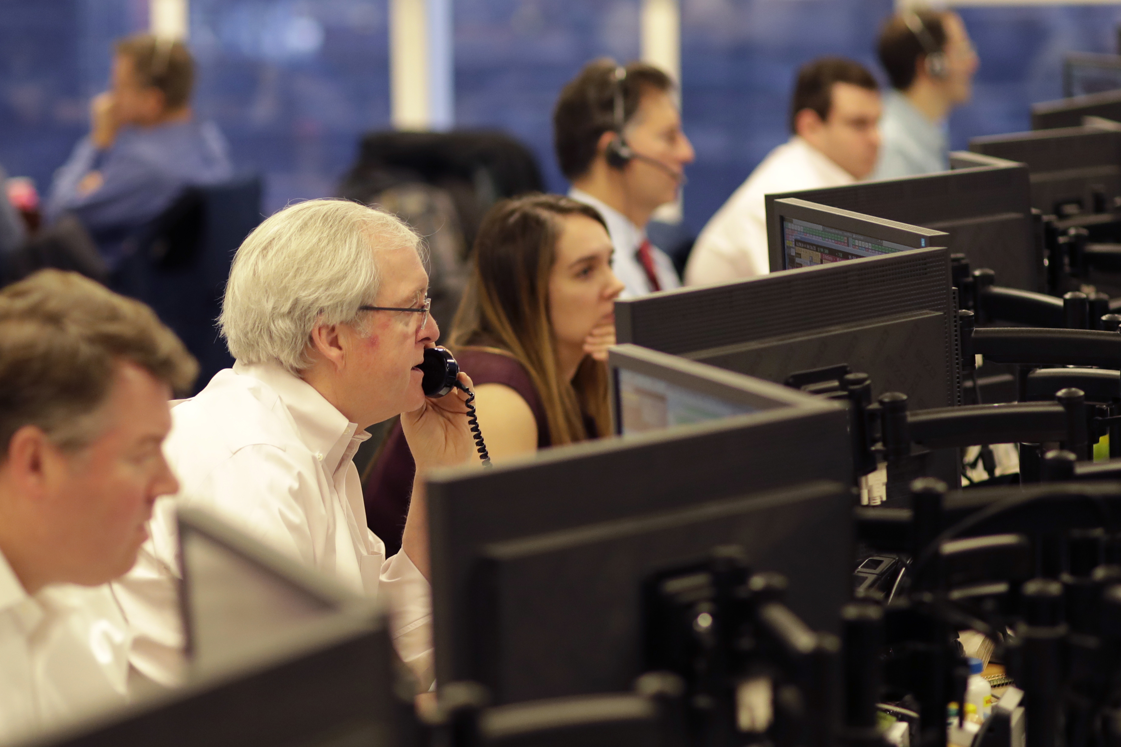 Asian shares mixed, Seoul up after Park impeachment affirmed